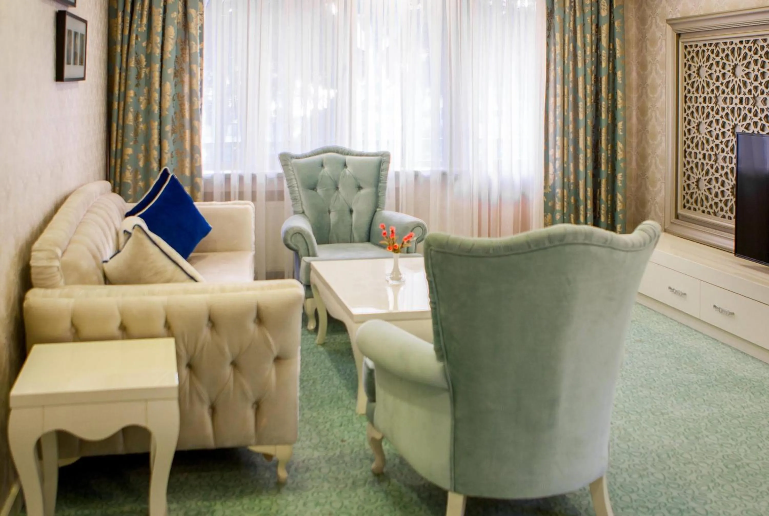 Photo of the whole room in Ramada by Wyndham Baku