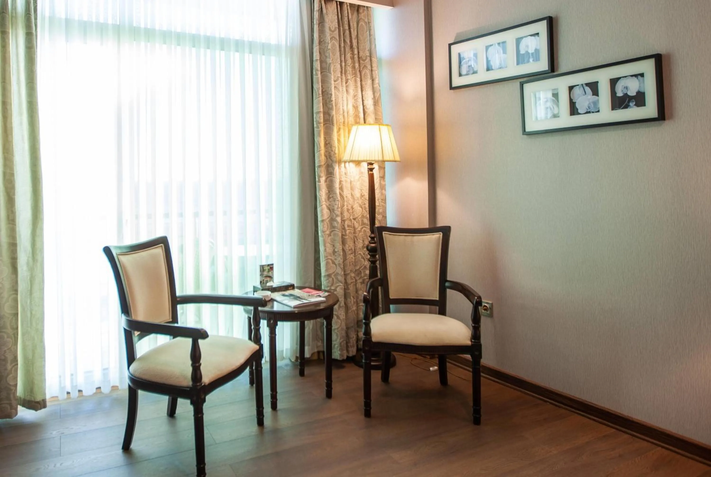 Photo of the whole room in Ramada by Wyndham Baku