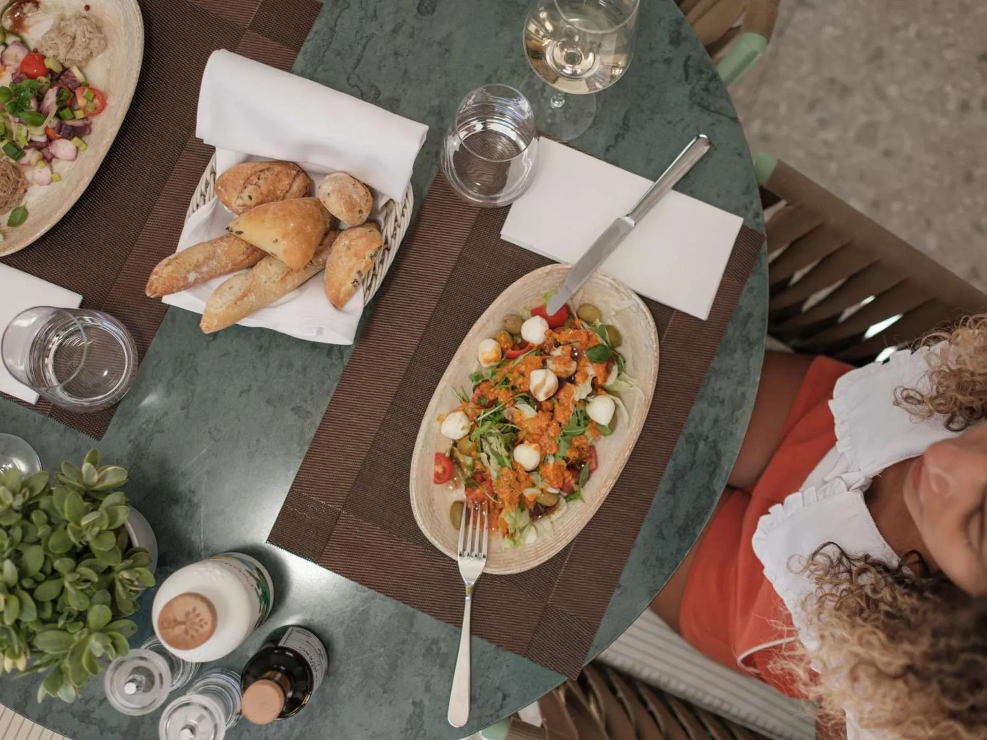 Restaurant/places to eat in Amadria Park Apartments Šibenik