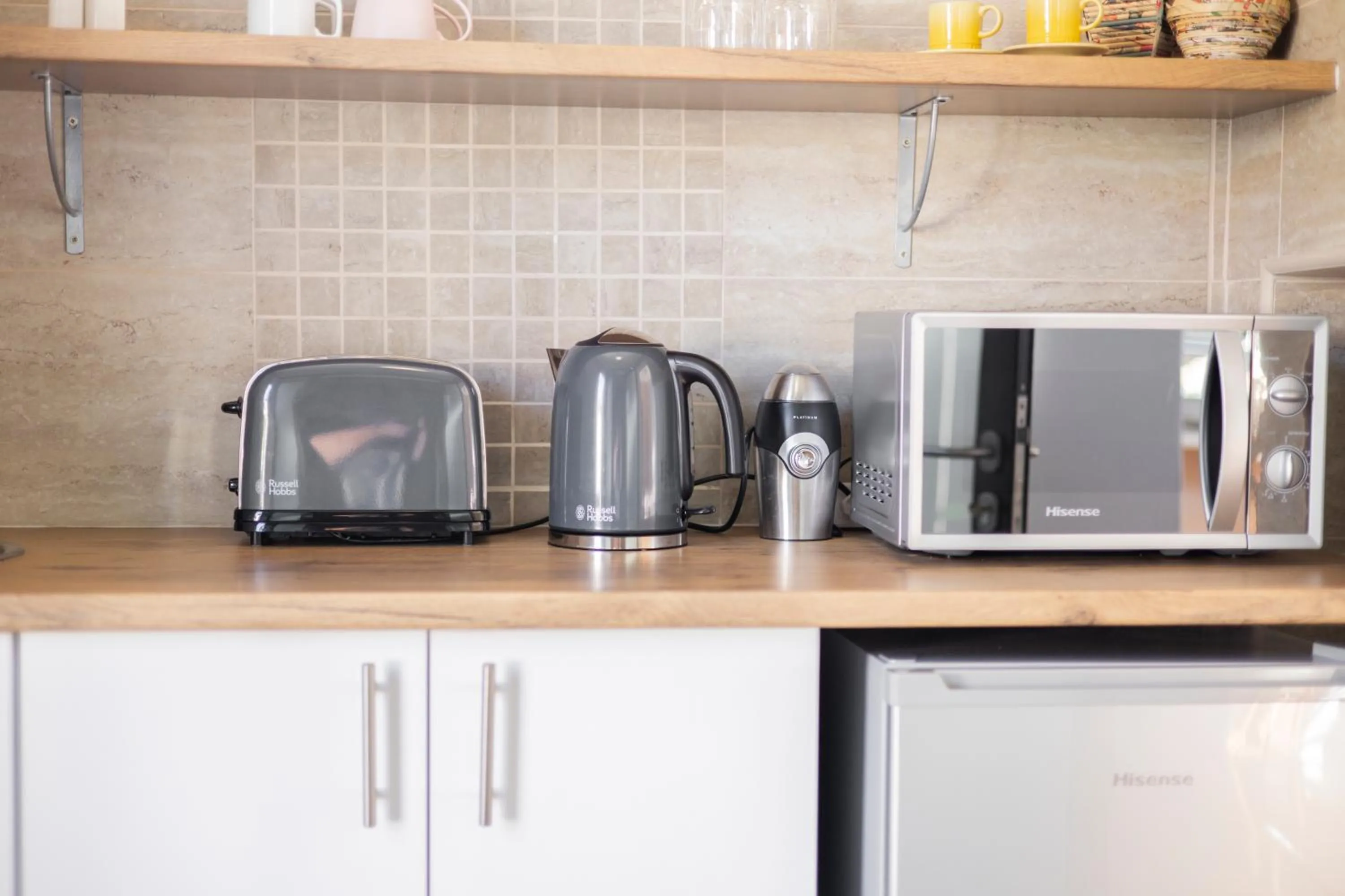 Kitchen or kitchenette in Three Small Trees