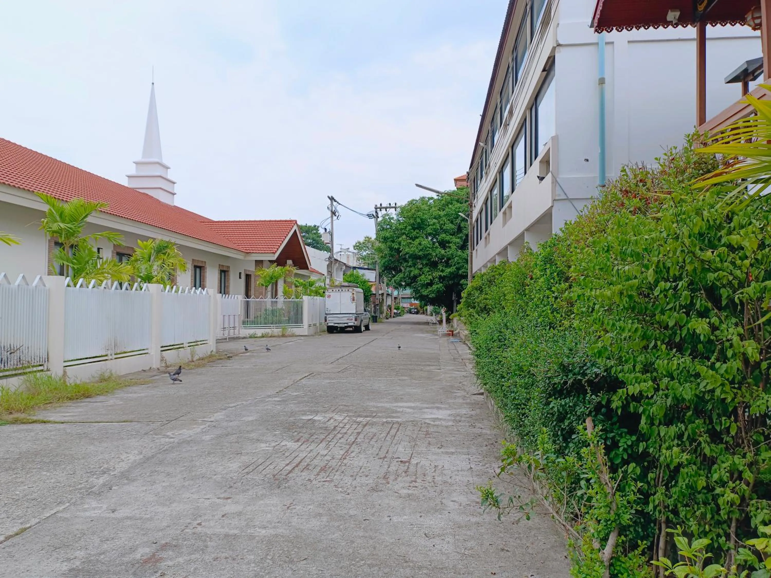 Parking in Aphilapa Residence