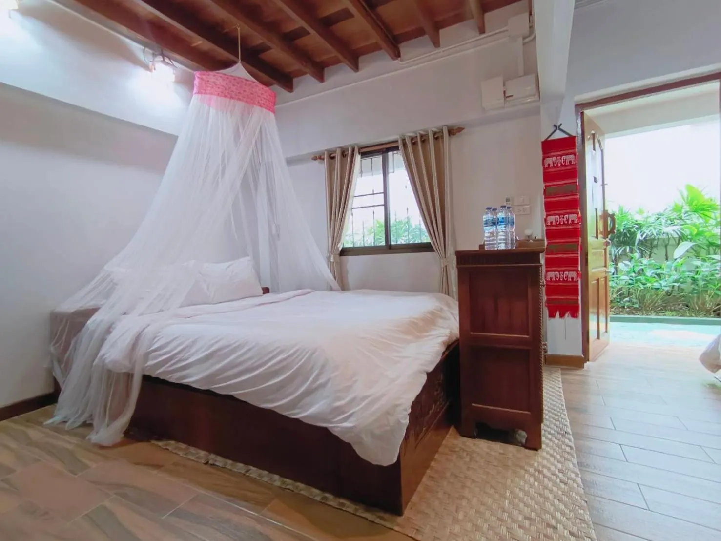 Bed in Aphilapa Residence