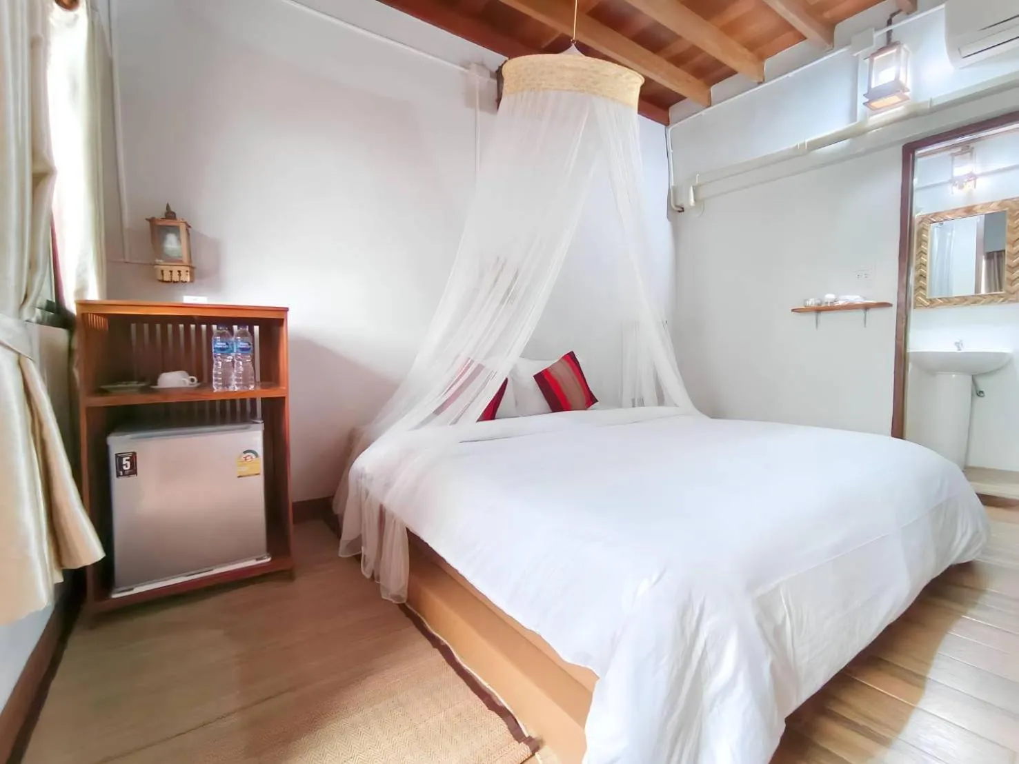 Bed in Aphilapa Residence