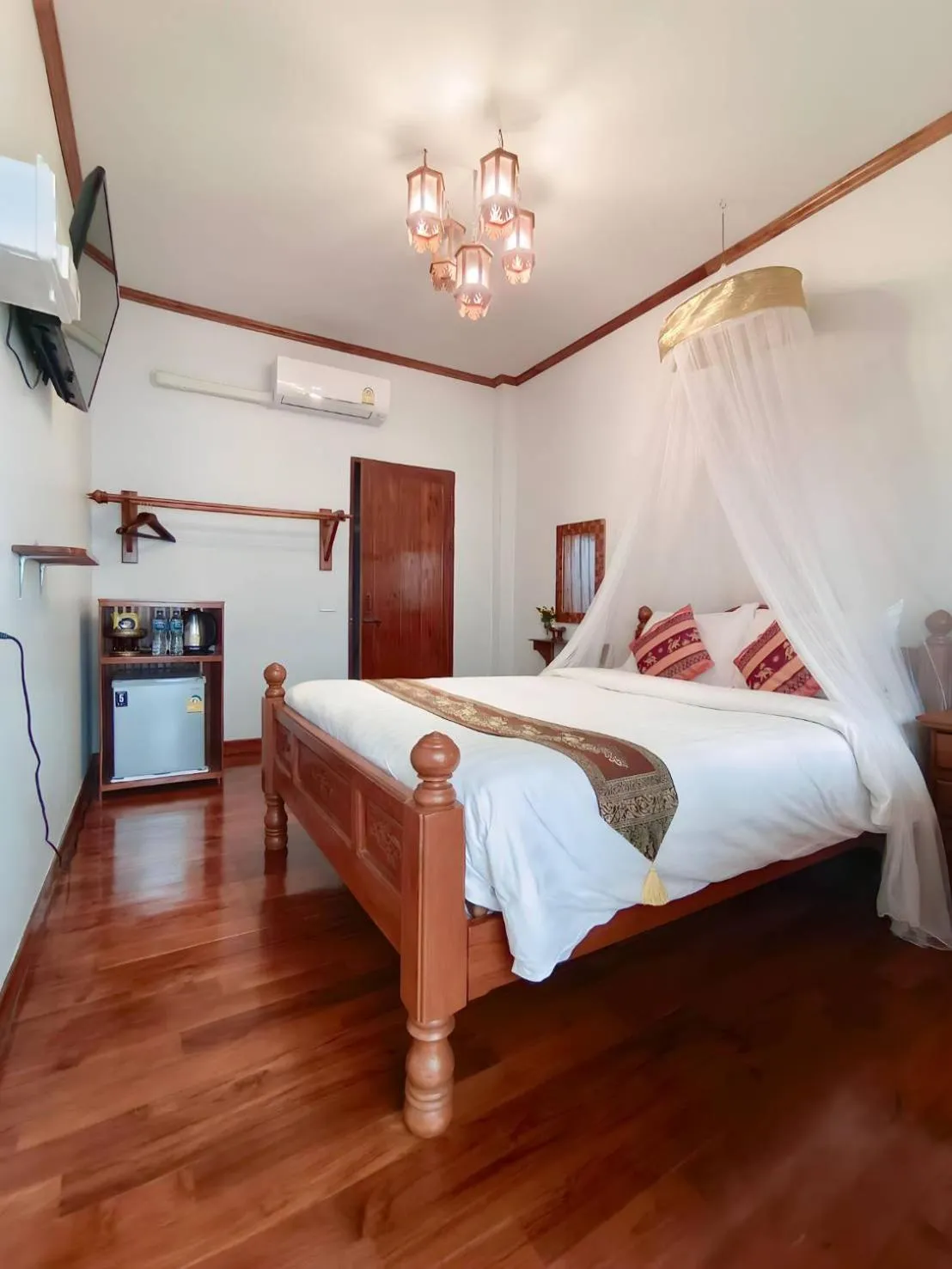 Bed in Aphilapa Residence