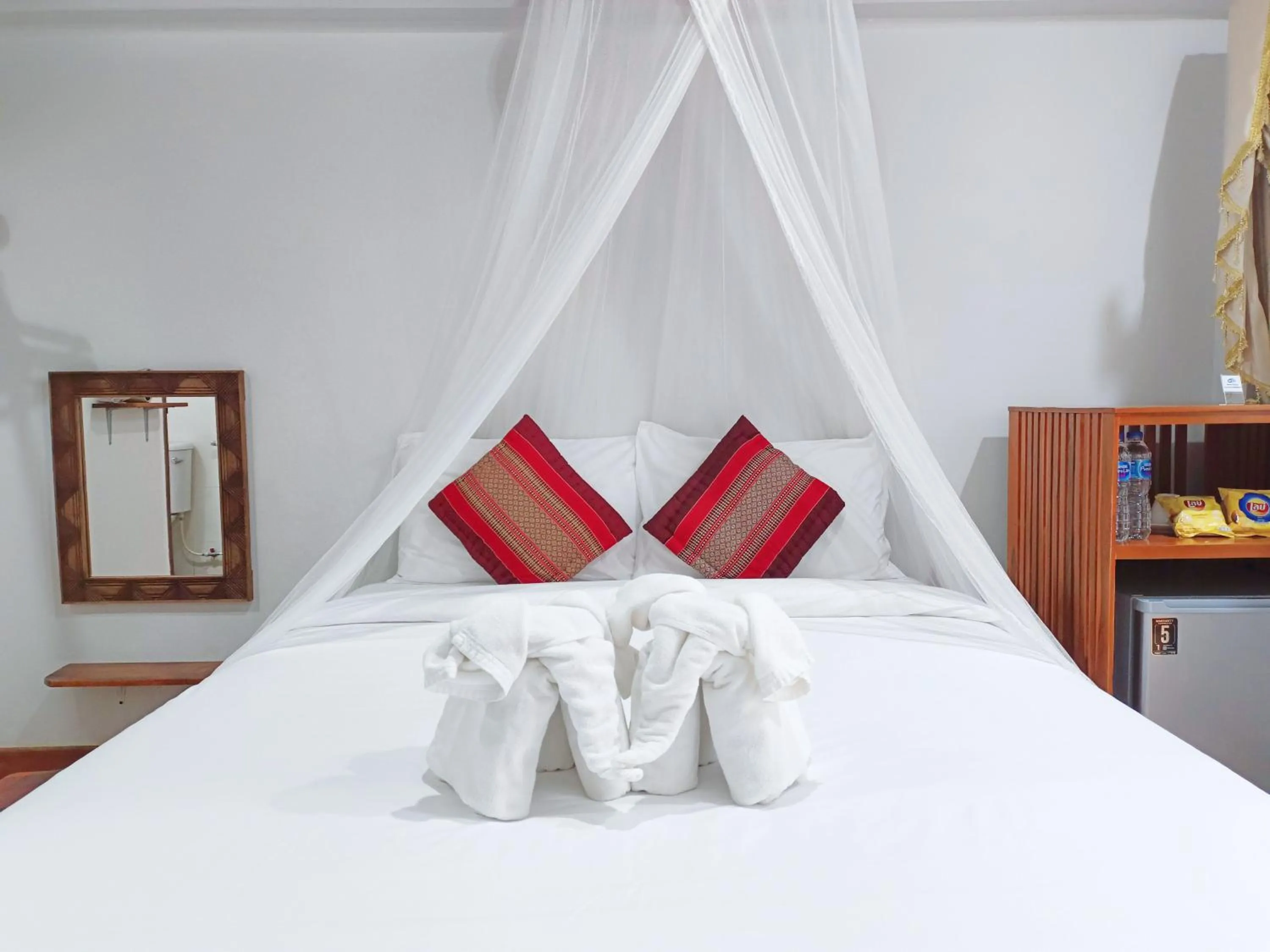 Bed in Aphilapa Residence