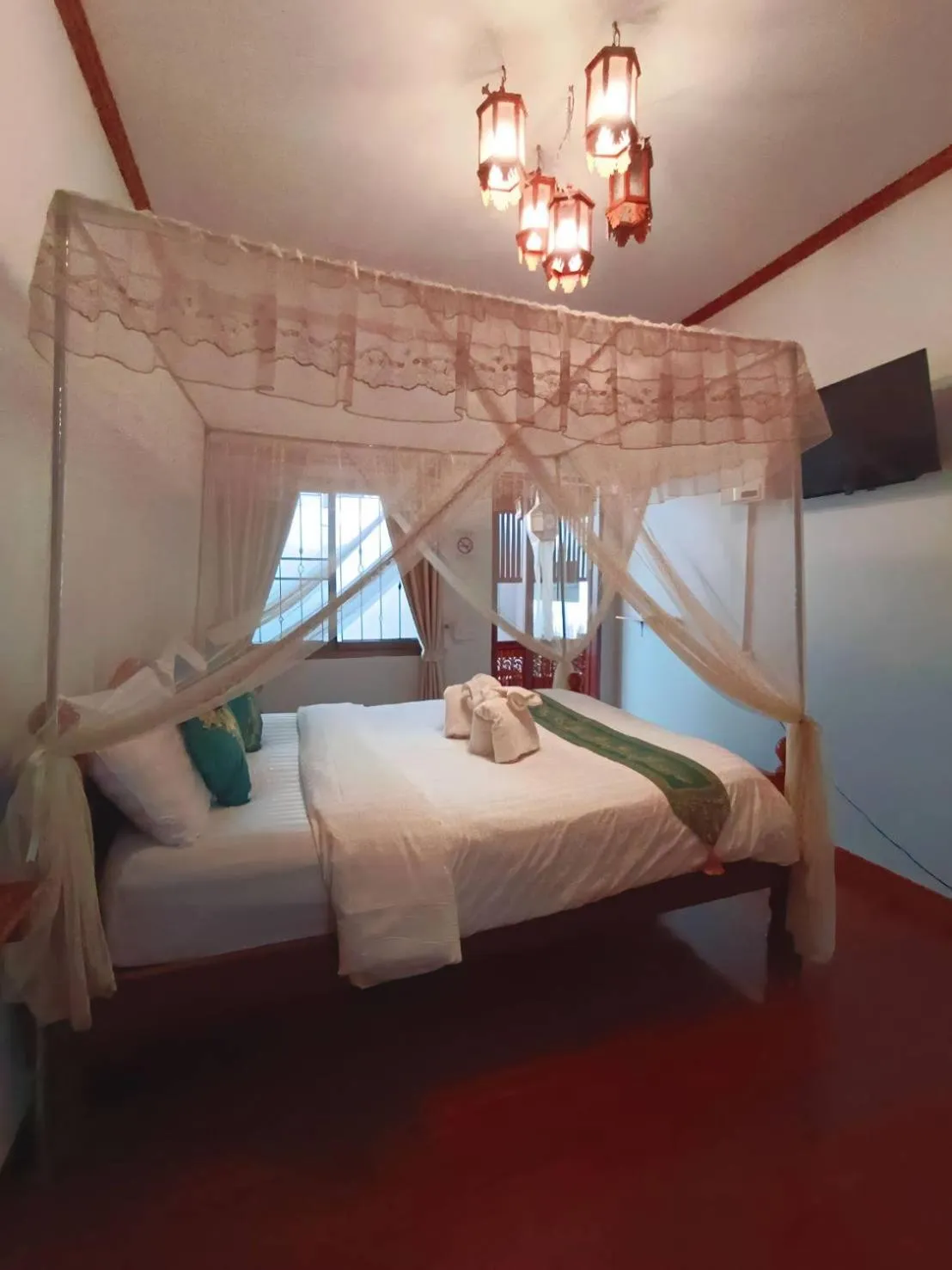 Bed in Aphilapa Residence
