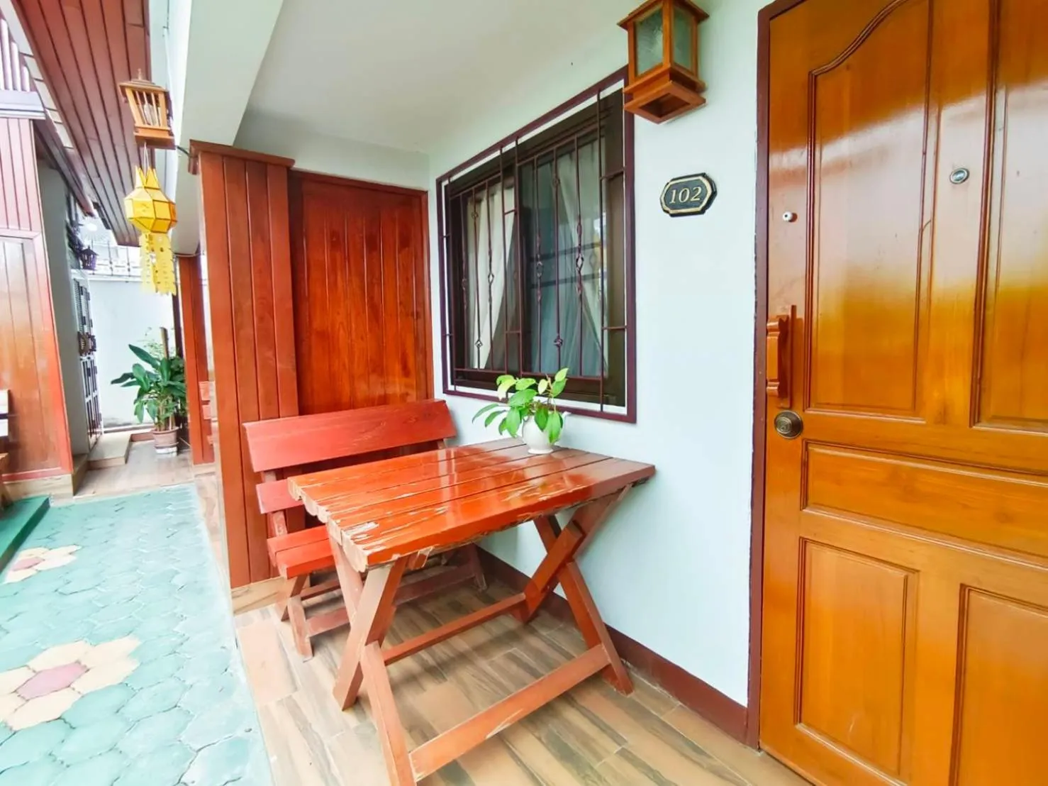 Seating area in Aphilapa Residence