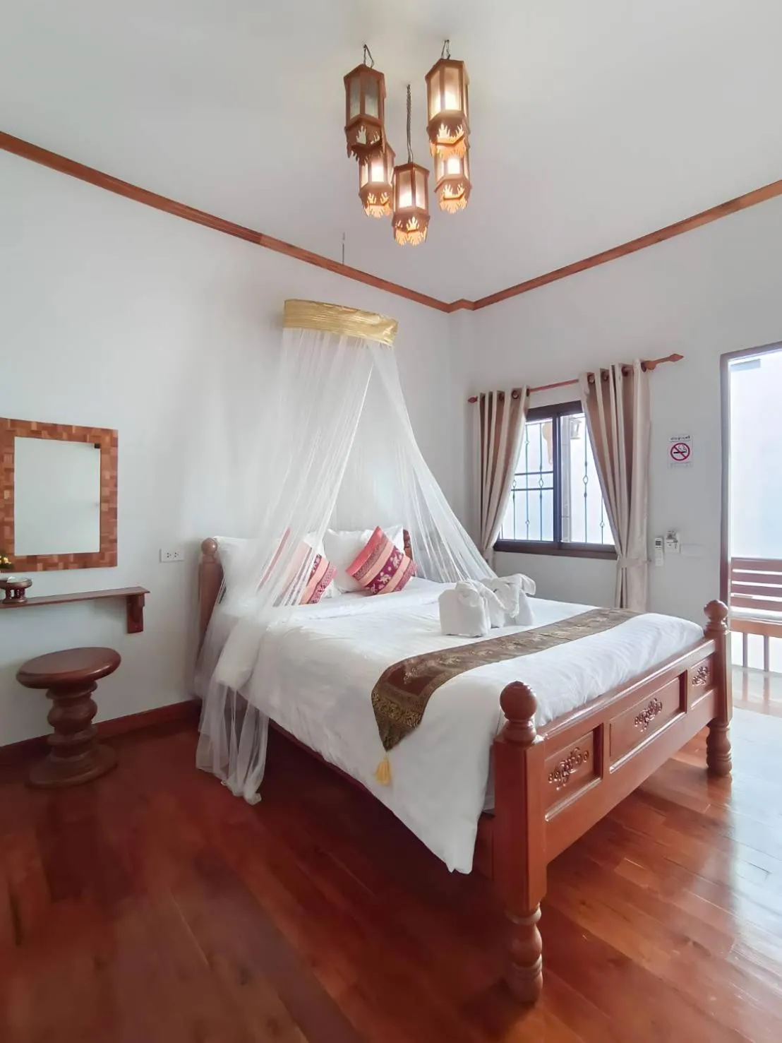 Bed in Aphilapa Residence