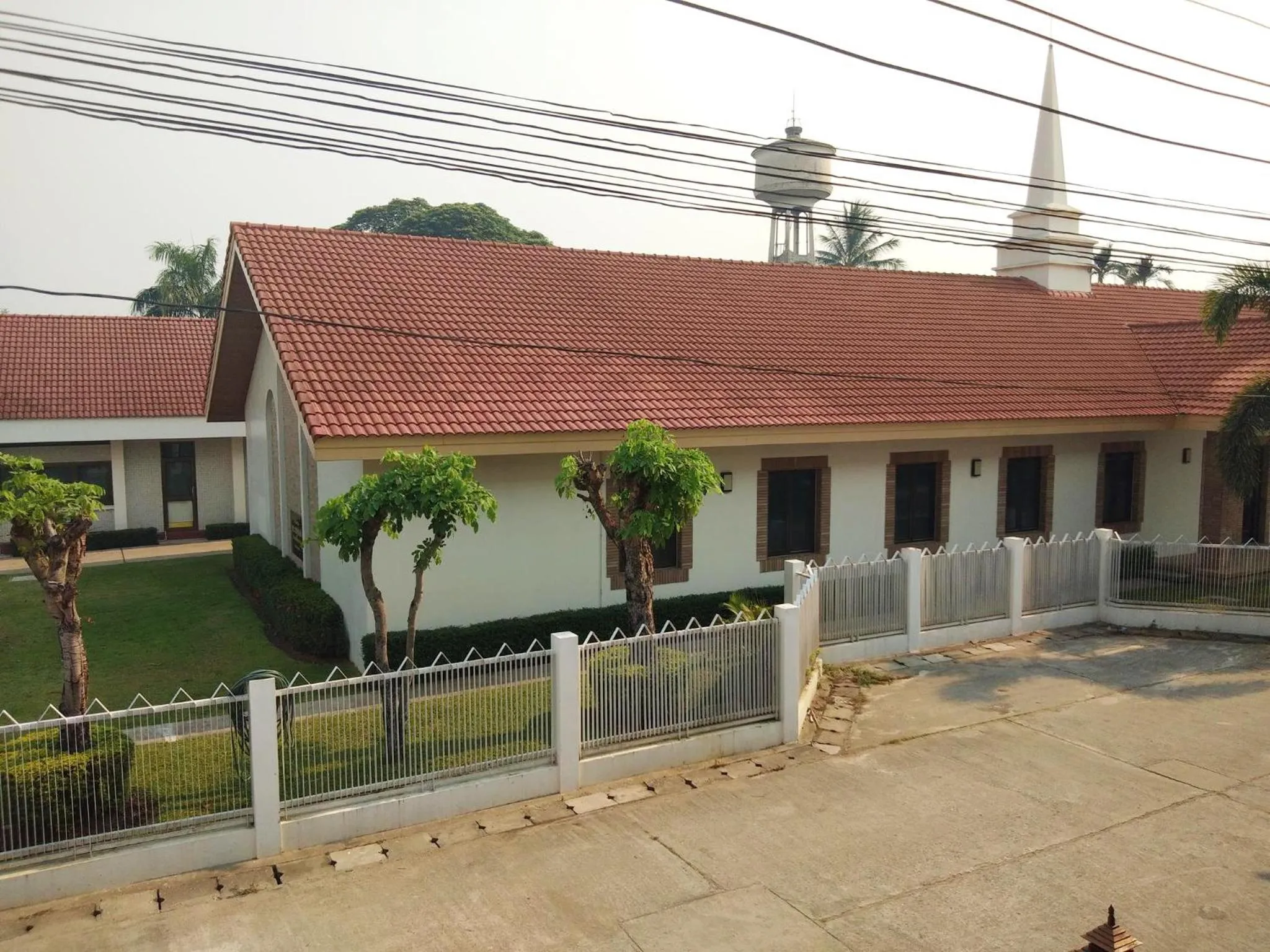 Street view in Aphilapa Residence