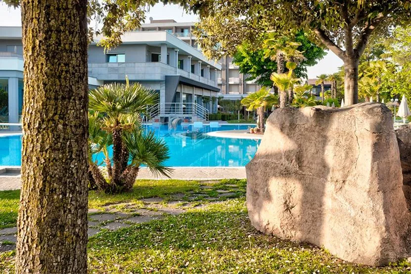 Hotel Harrys' Garden