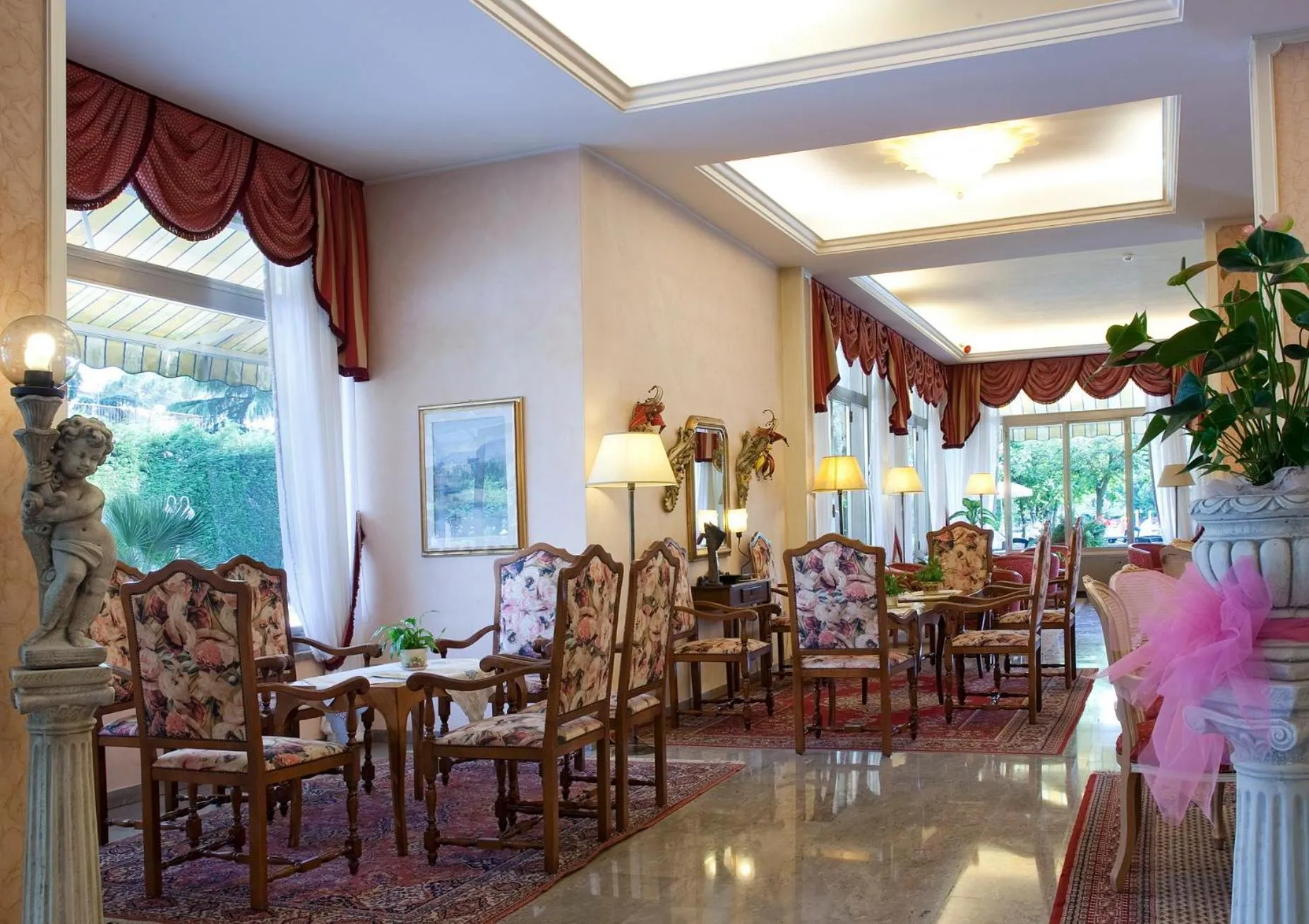 Lobby or reception in Hotel Harrys' Garden