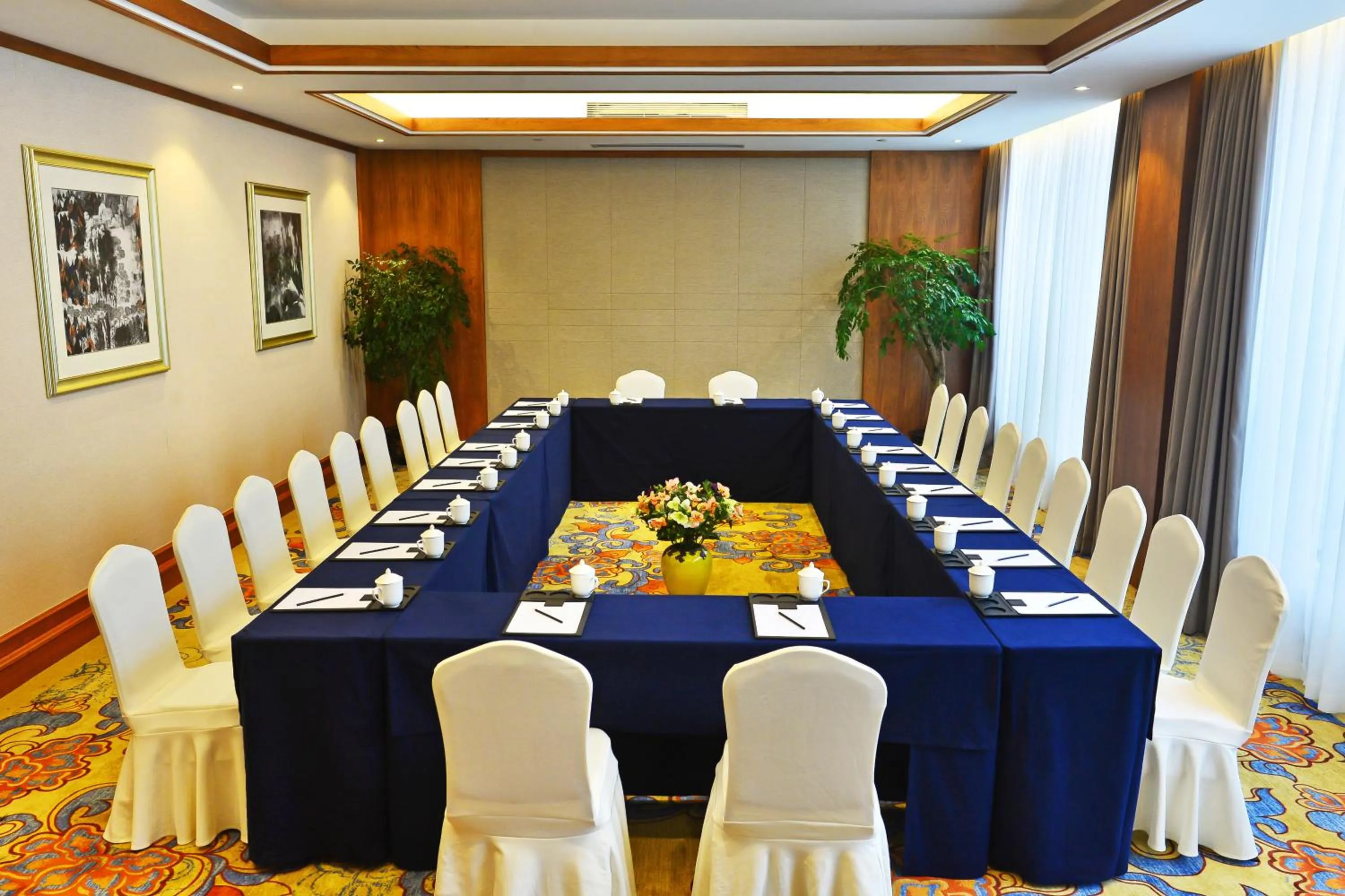 Meeting/conference room in SSAW Boutique Hotel Hangzhou Qiandao Lake