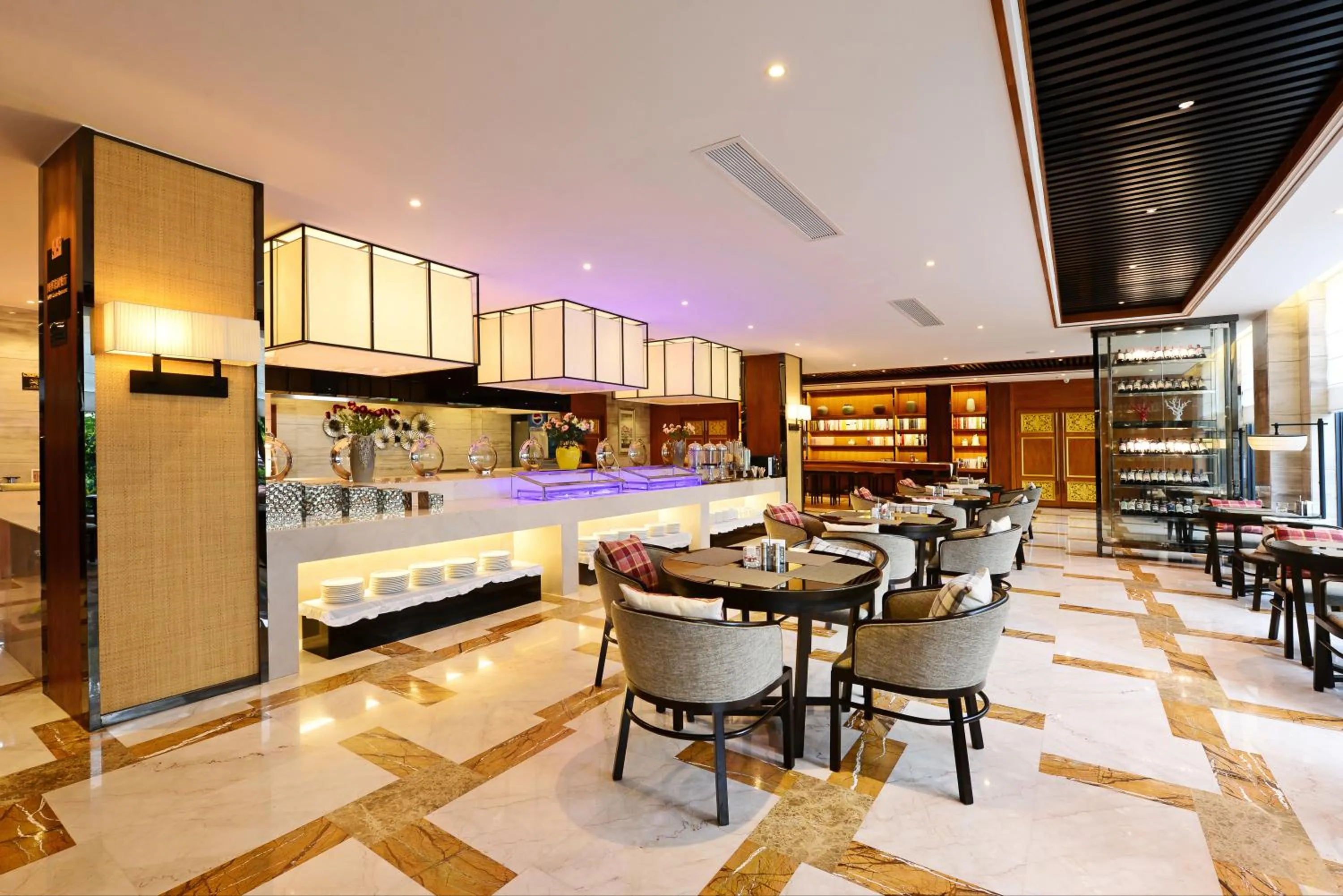 Restaurant/places to eat in SSAW Boutique Hotel Hangzhou Qiandao Lake