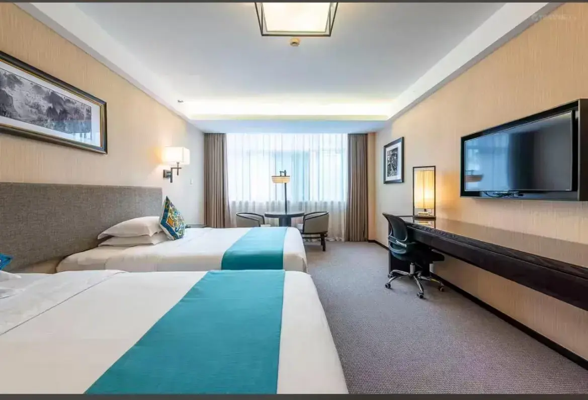 Deluxe Twin Room in SSAW Boutique Hotel Hangzhou Qiandao Lake Deluxe Twin Room in SSAW Boutique Hotel Hangzhou Qiandao Lake