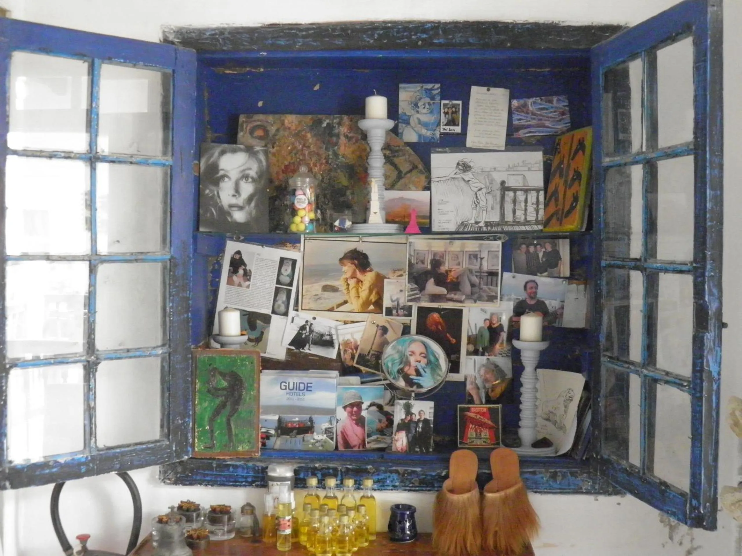 Decorative detail in La Maison des Artistes