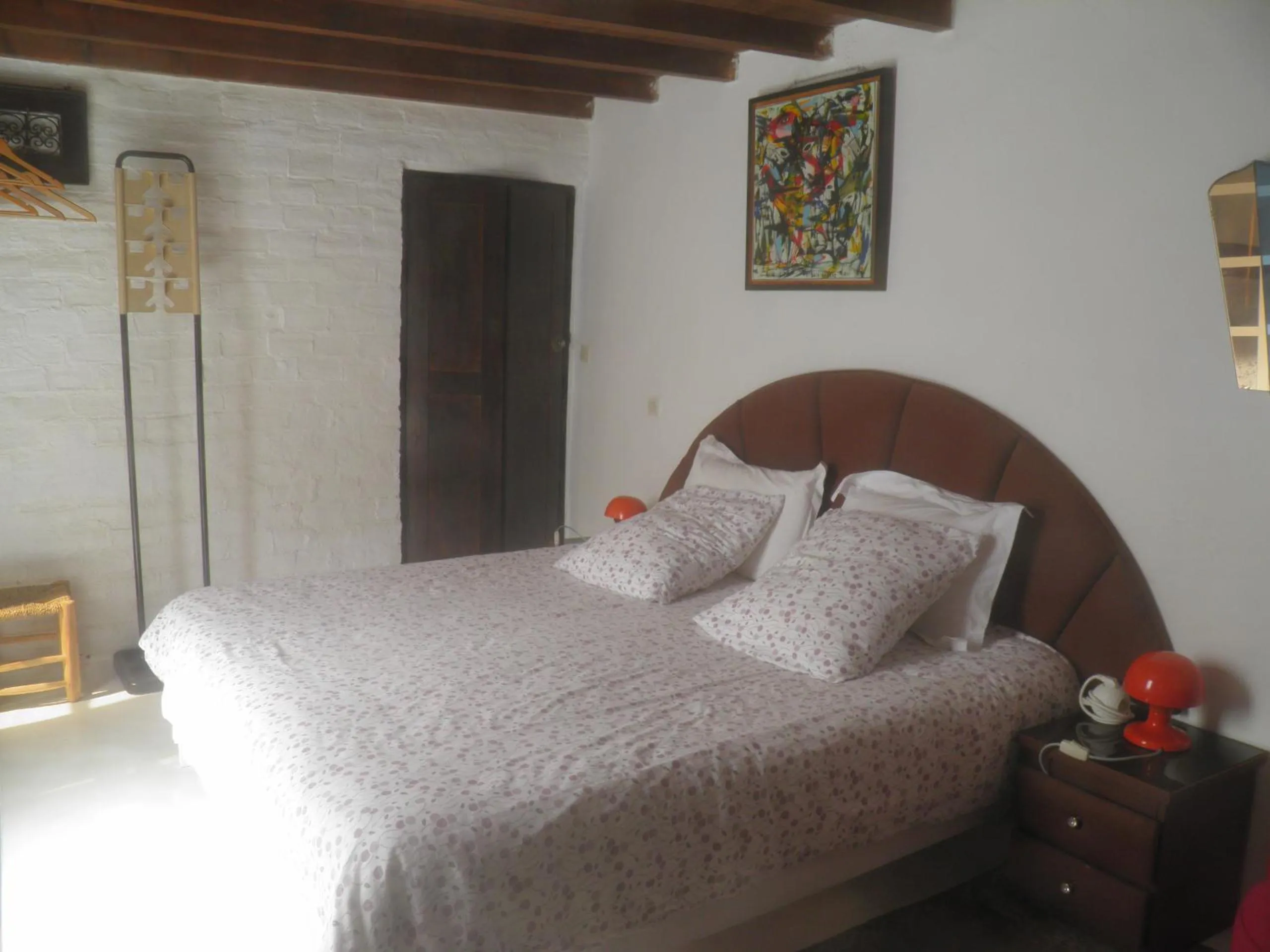 Bed in La Maison des Artistes