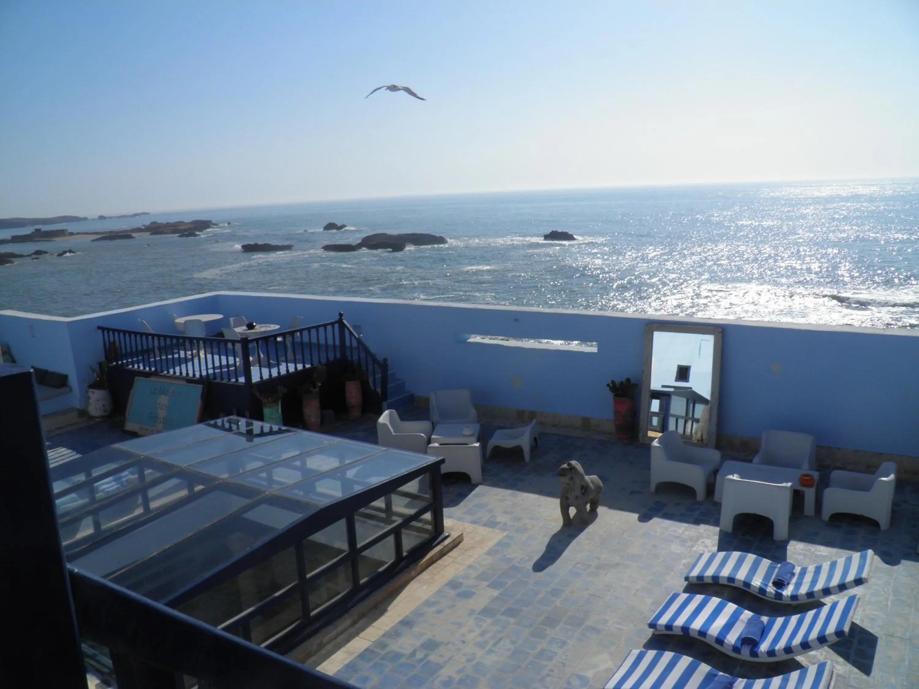 Photo of the whole room in La Maison des Artistes