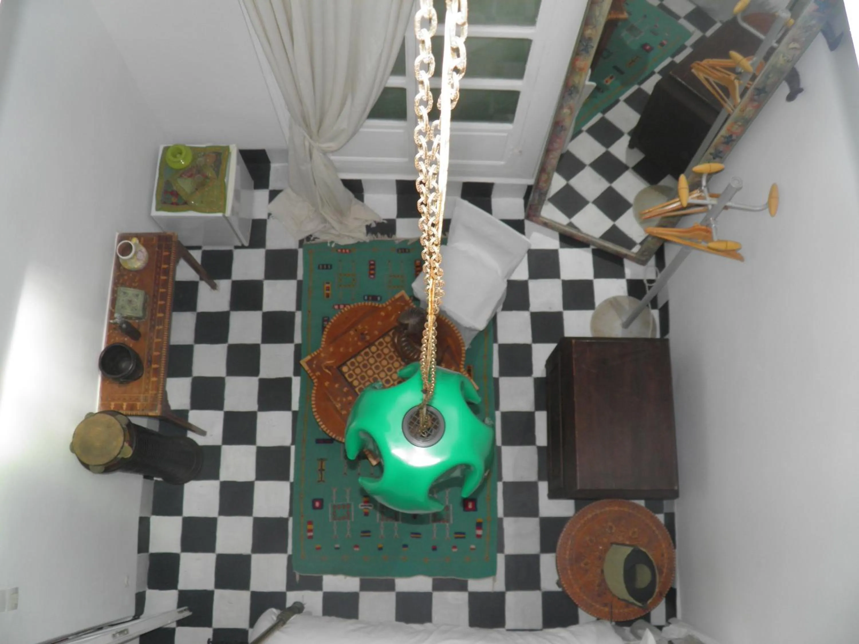 Photo of the whole room in La Maison des Artistes