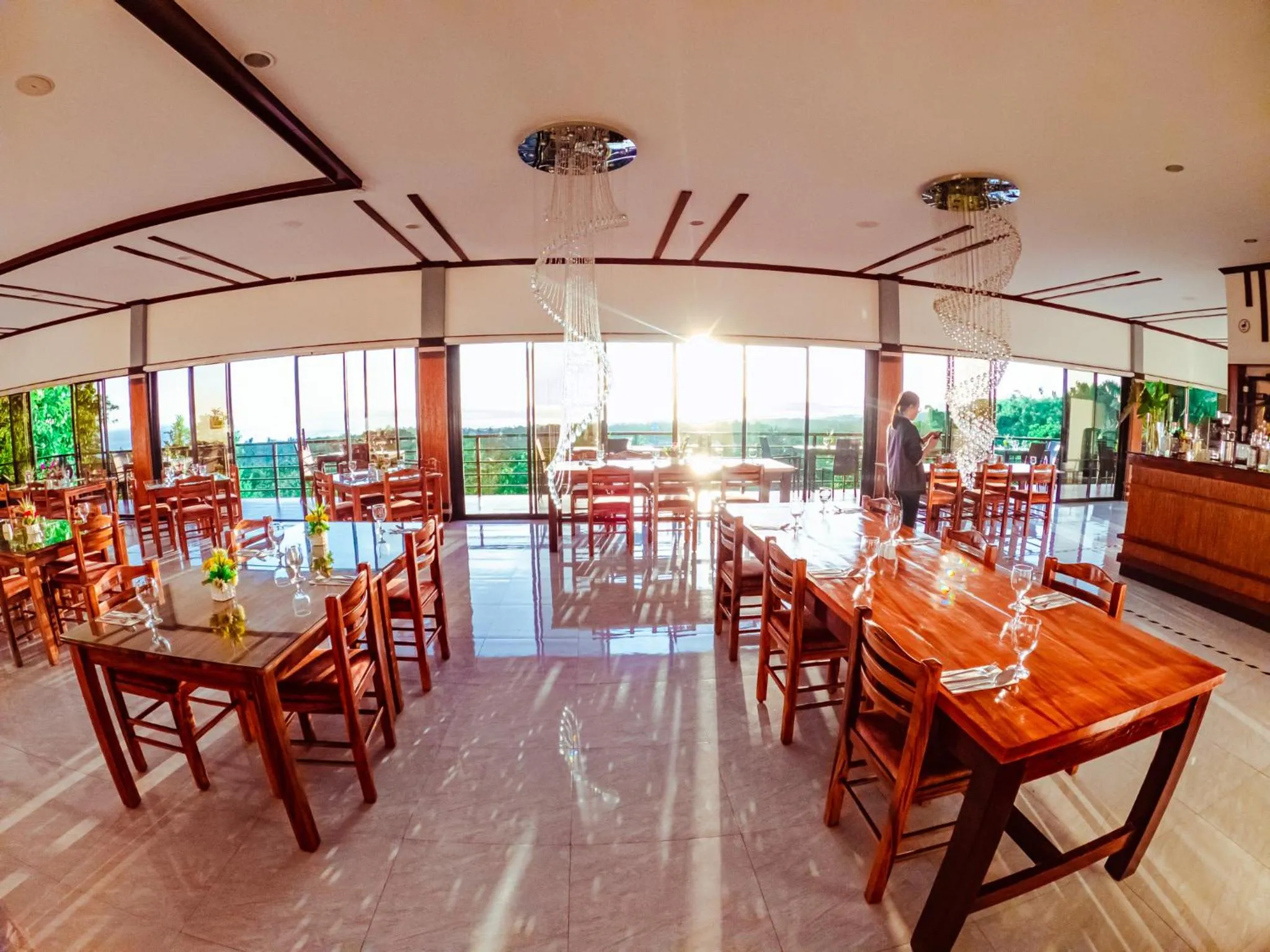 Restaurant/places to eat in Marqis Sunrise Sunset Resort and Spa