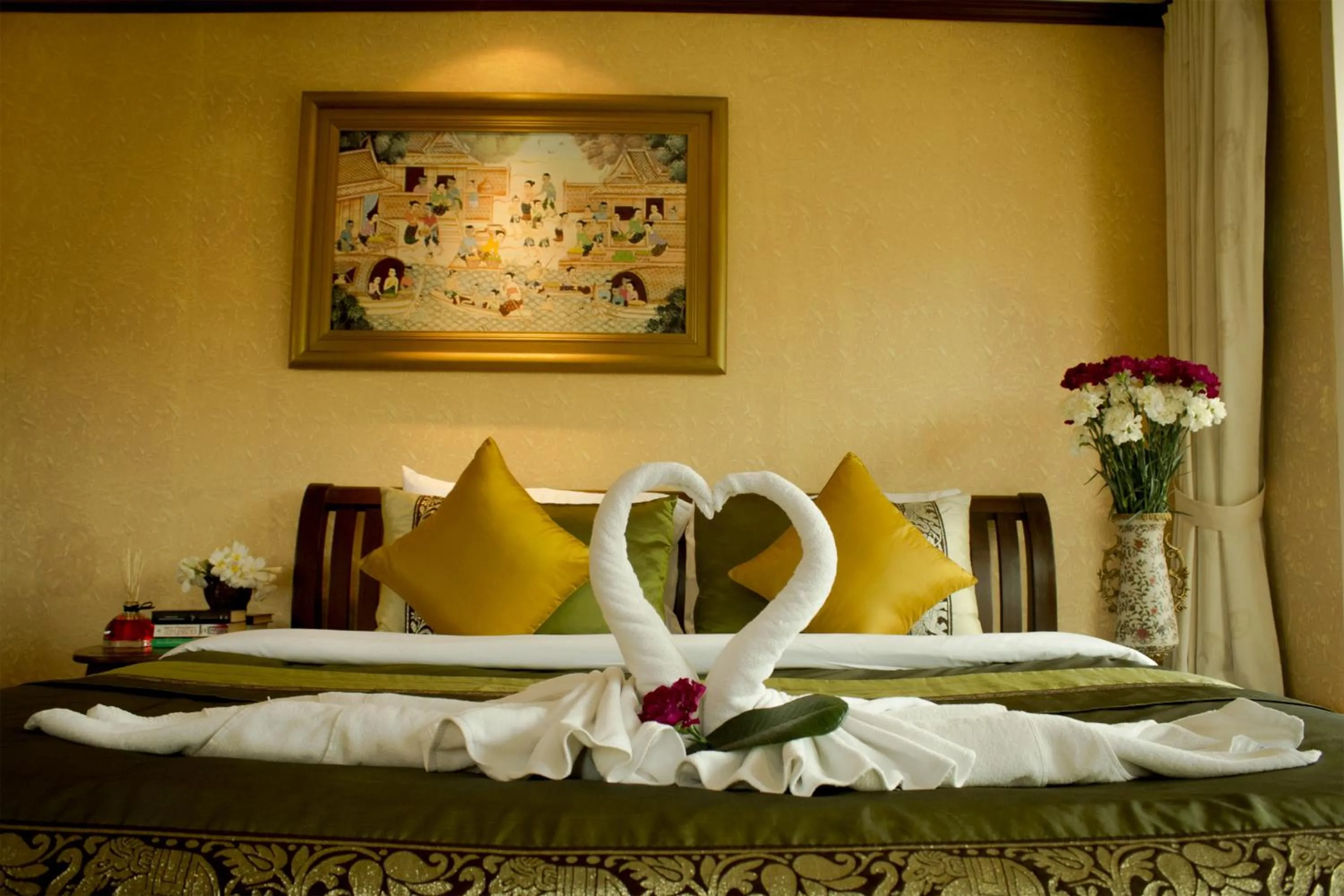 Hua Hin White Villa Hotel - SHA Certified