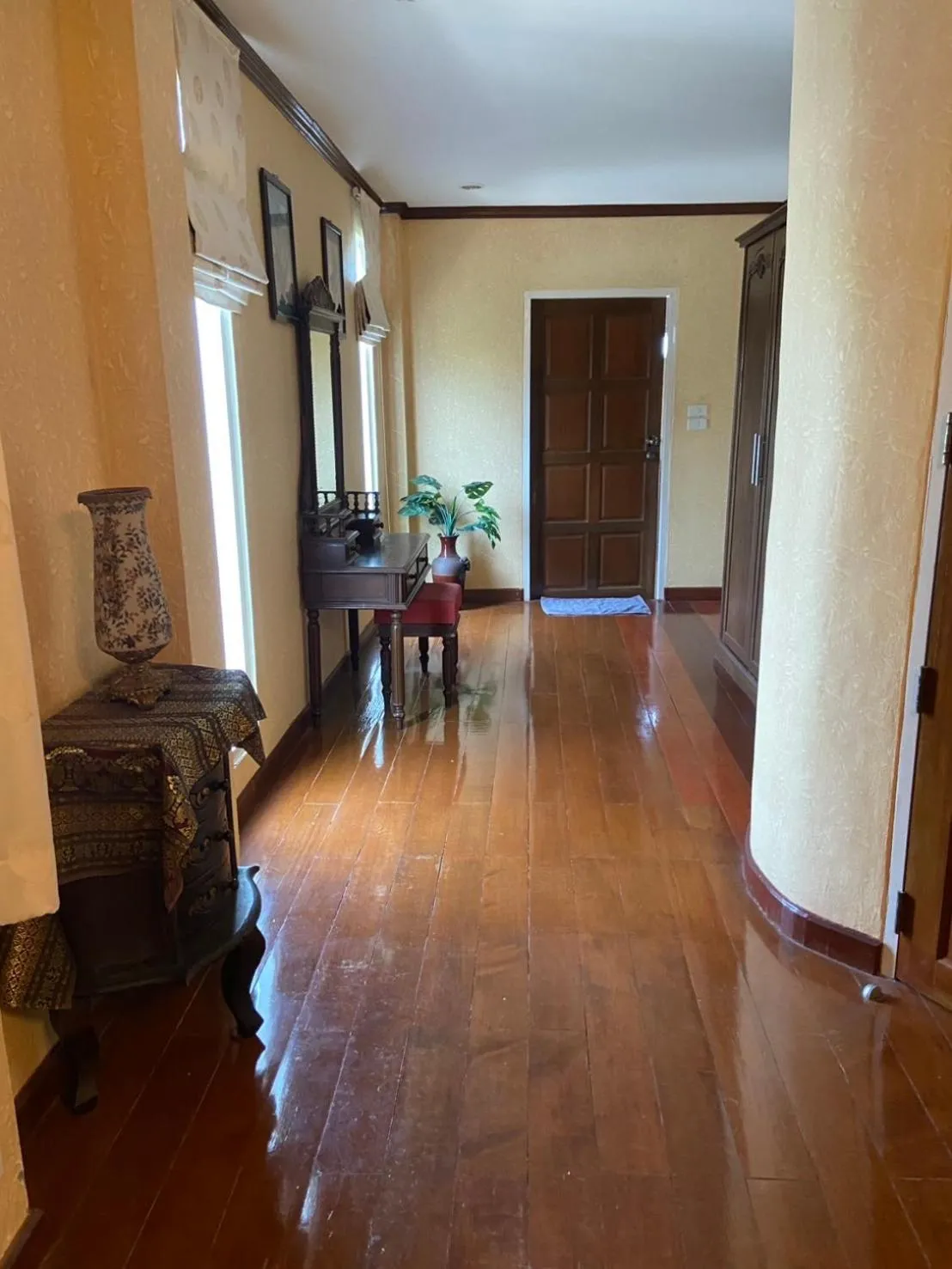 Hua Hin White Villa Hotel - SHA Certified