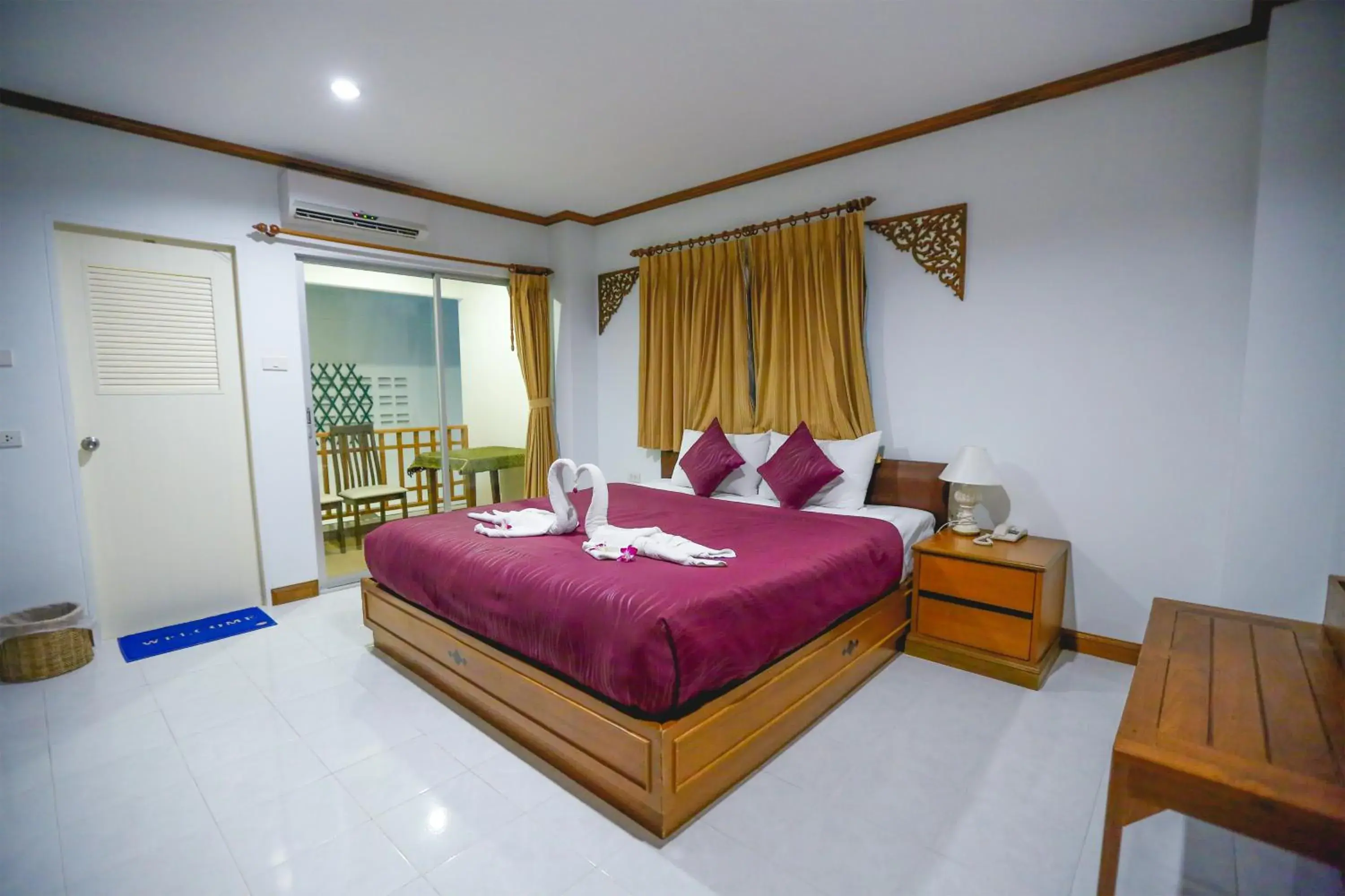 Superior Double Room in Hua Hin White Villa Hotel - SHA Certified Superior Double Room in Hua Hin White Villa Hotel - SHA Certified