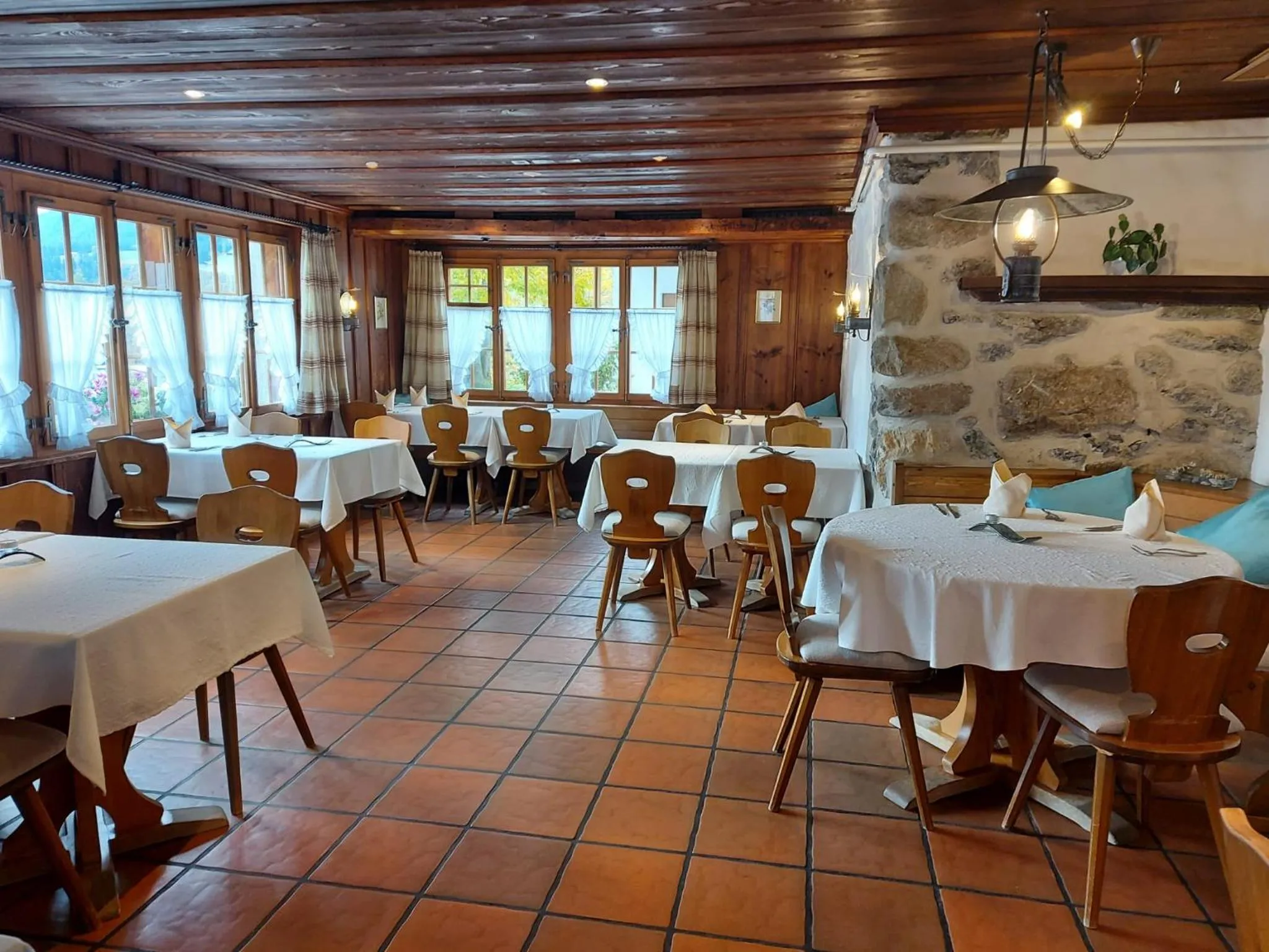 Restaurant/places to eat in Hotel Wetterhorn