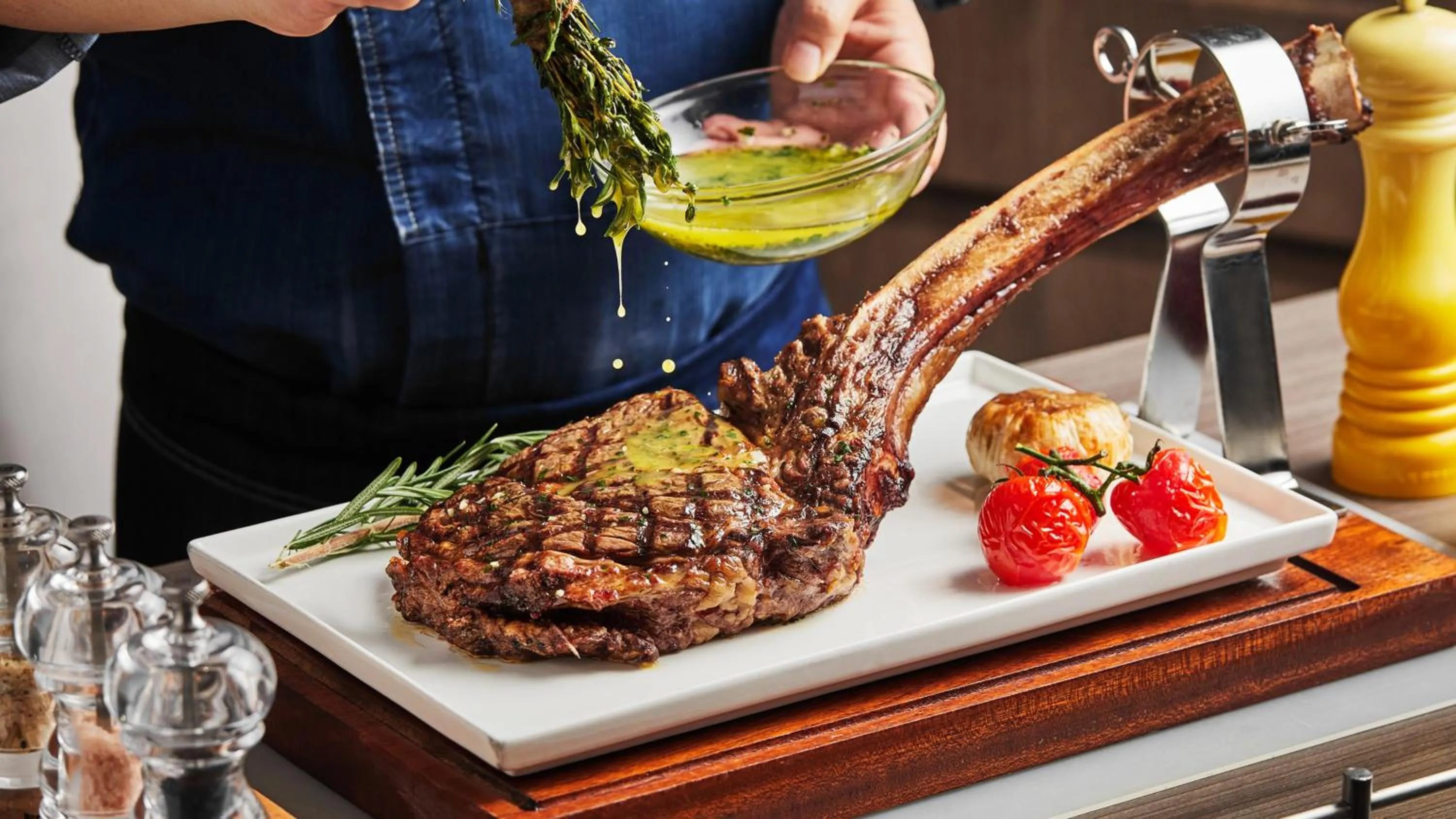 Restaurant/places to eat in InterContinental Suzhou Hotel by IHG