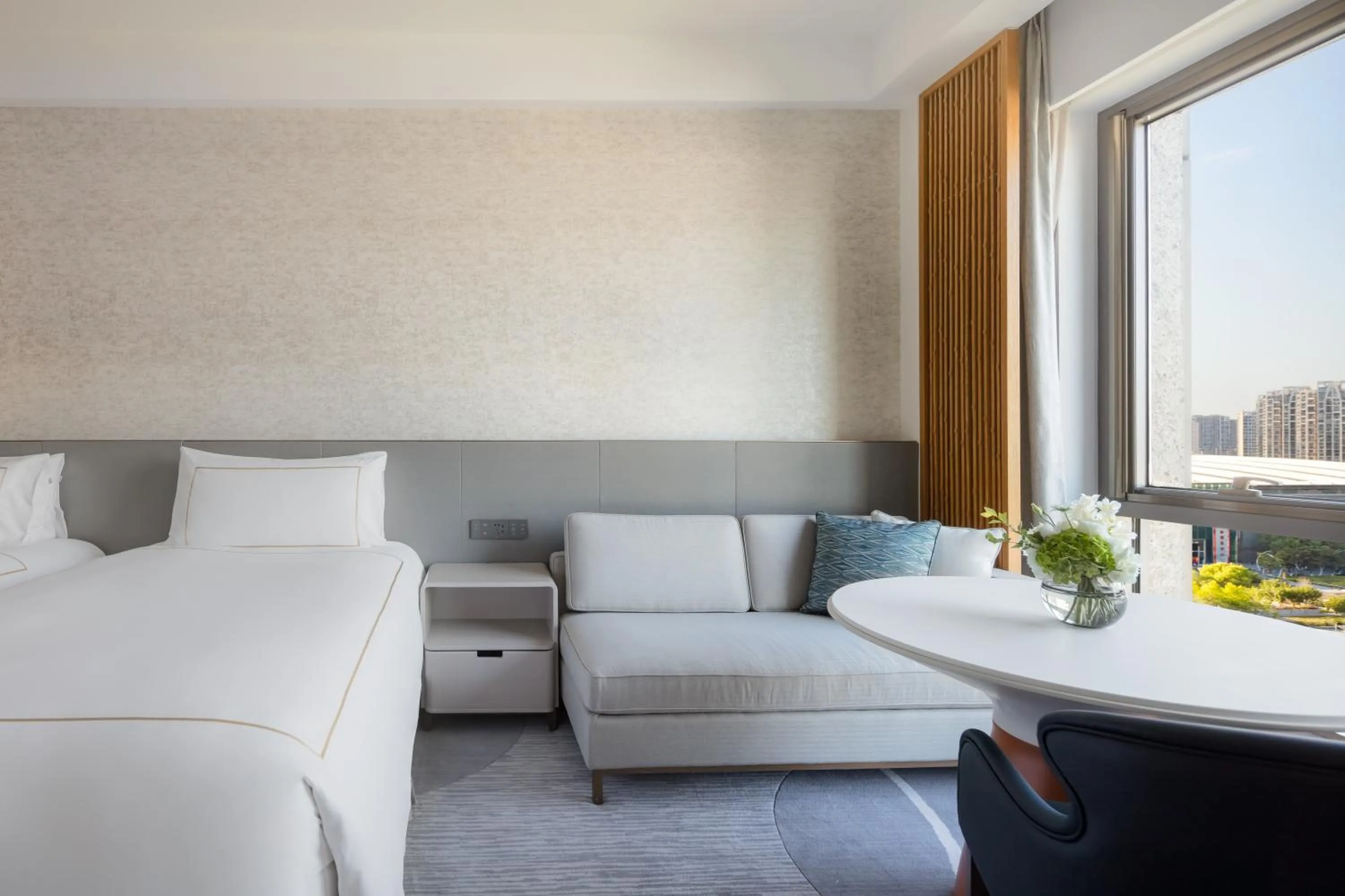 Bedroom, Bed in InterContinental Suzhou Hotel by IHG