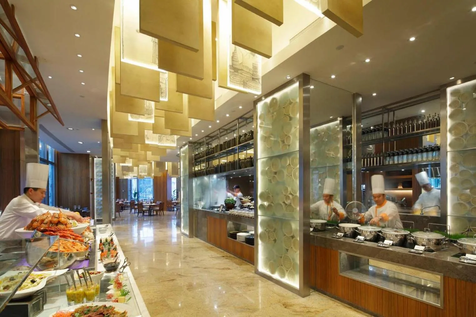 Restaurant/places to eat in InterContinental Suzhou Hotel by IHG