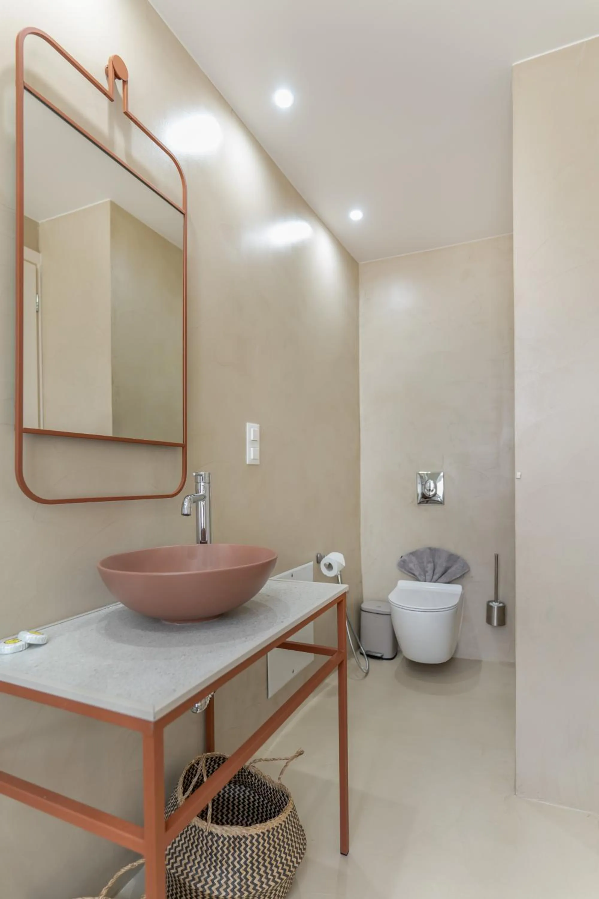 Toilet in Camara Residence