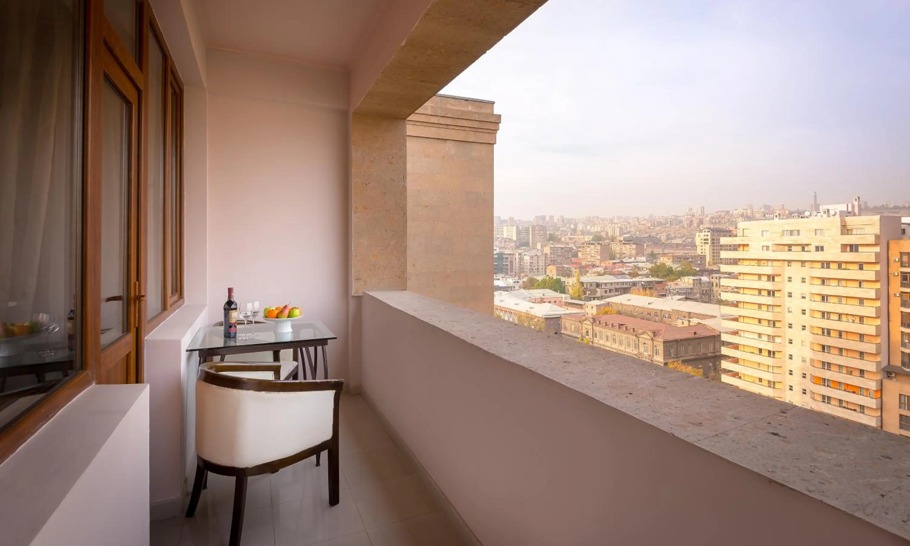 Day in 14 Floor Hotel