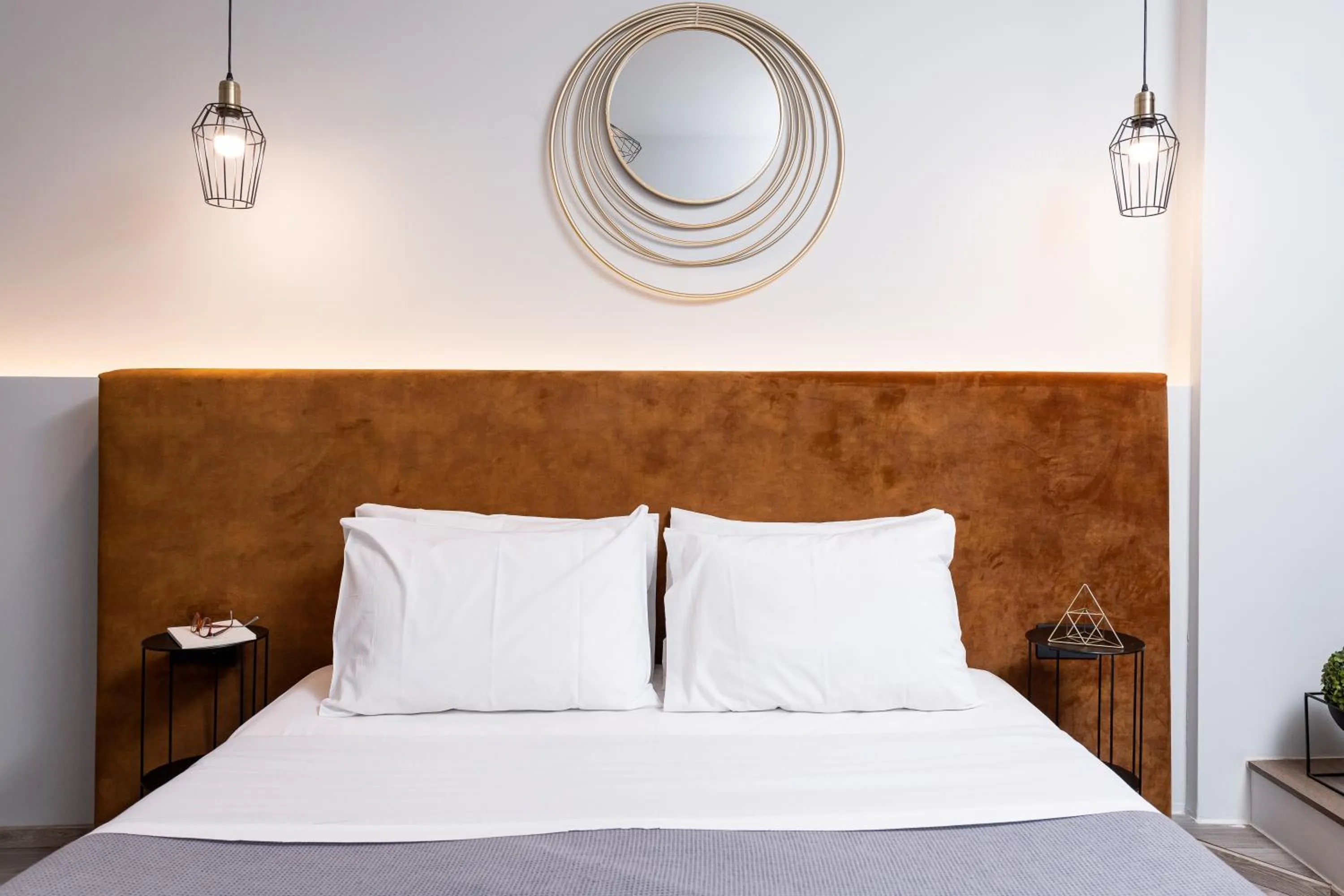 Bed in Enattica Monastiraki Living