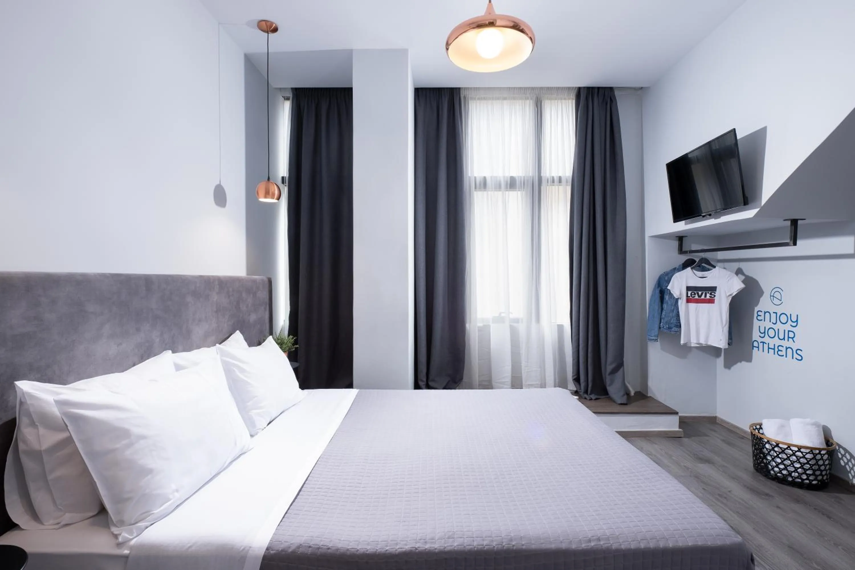 Bed in Enattica Monastiraki Living