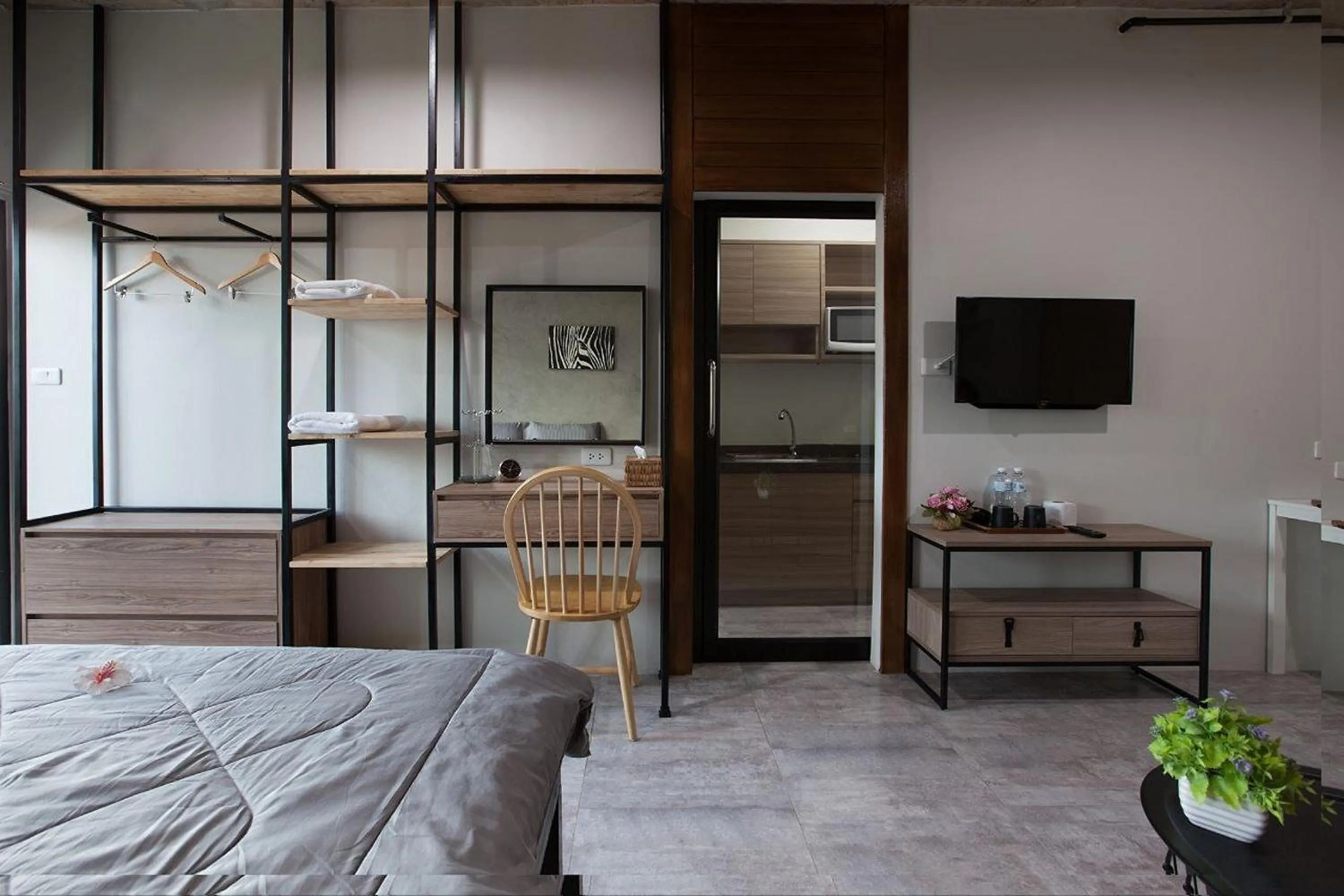 Communal lounge/ TV room in Be Live Residence