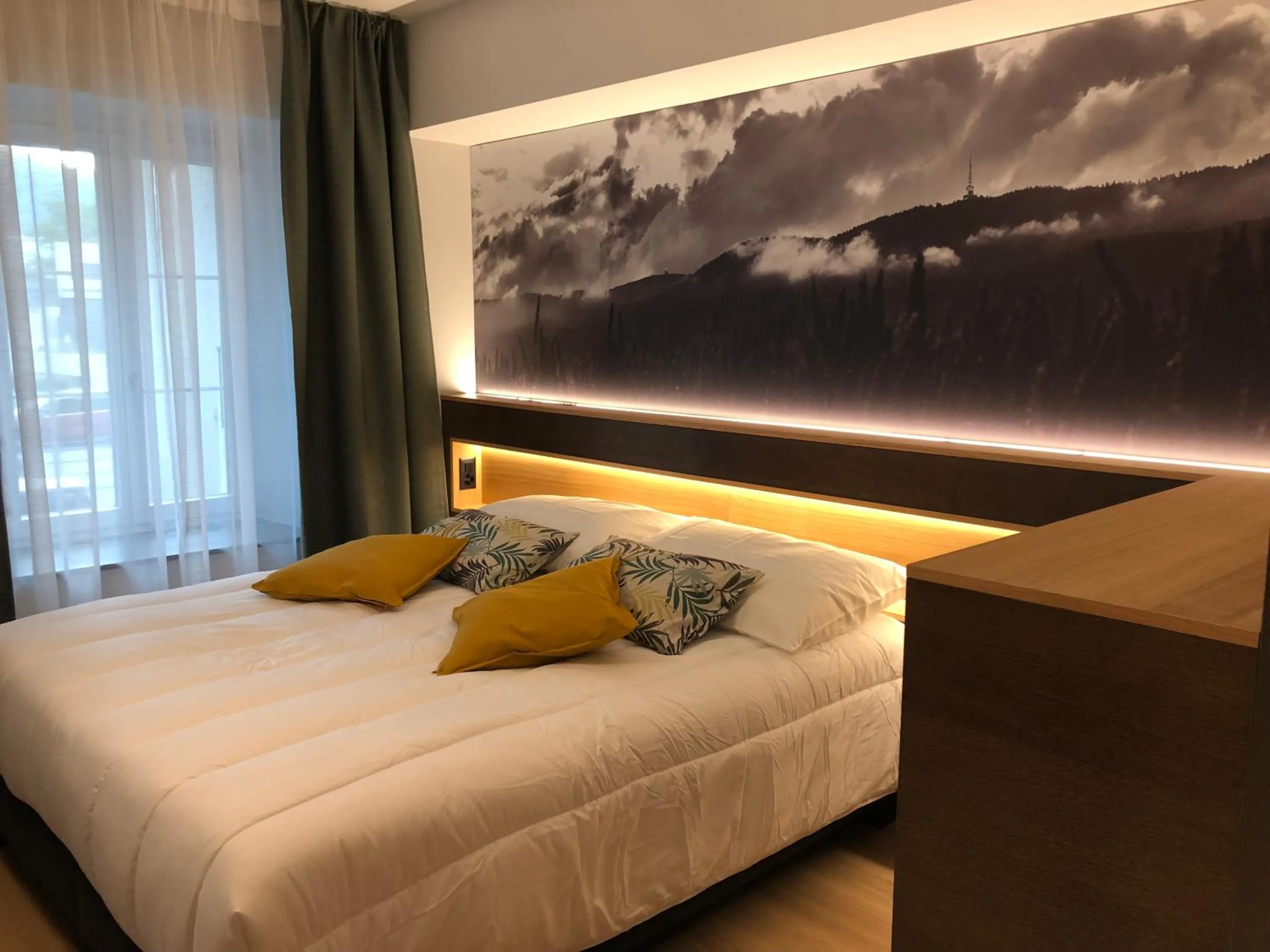 Bed in Auberge de la Tour