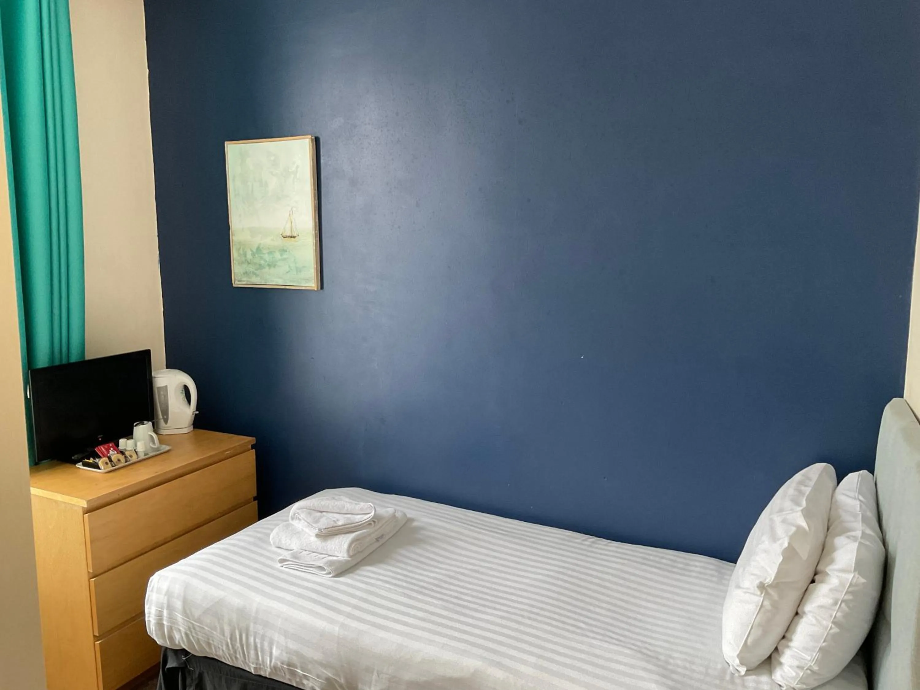 Bed in The Farmers Union