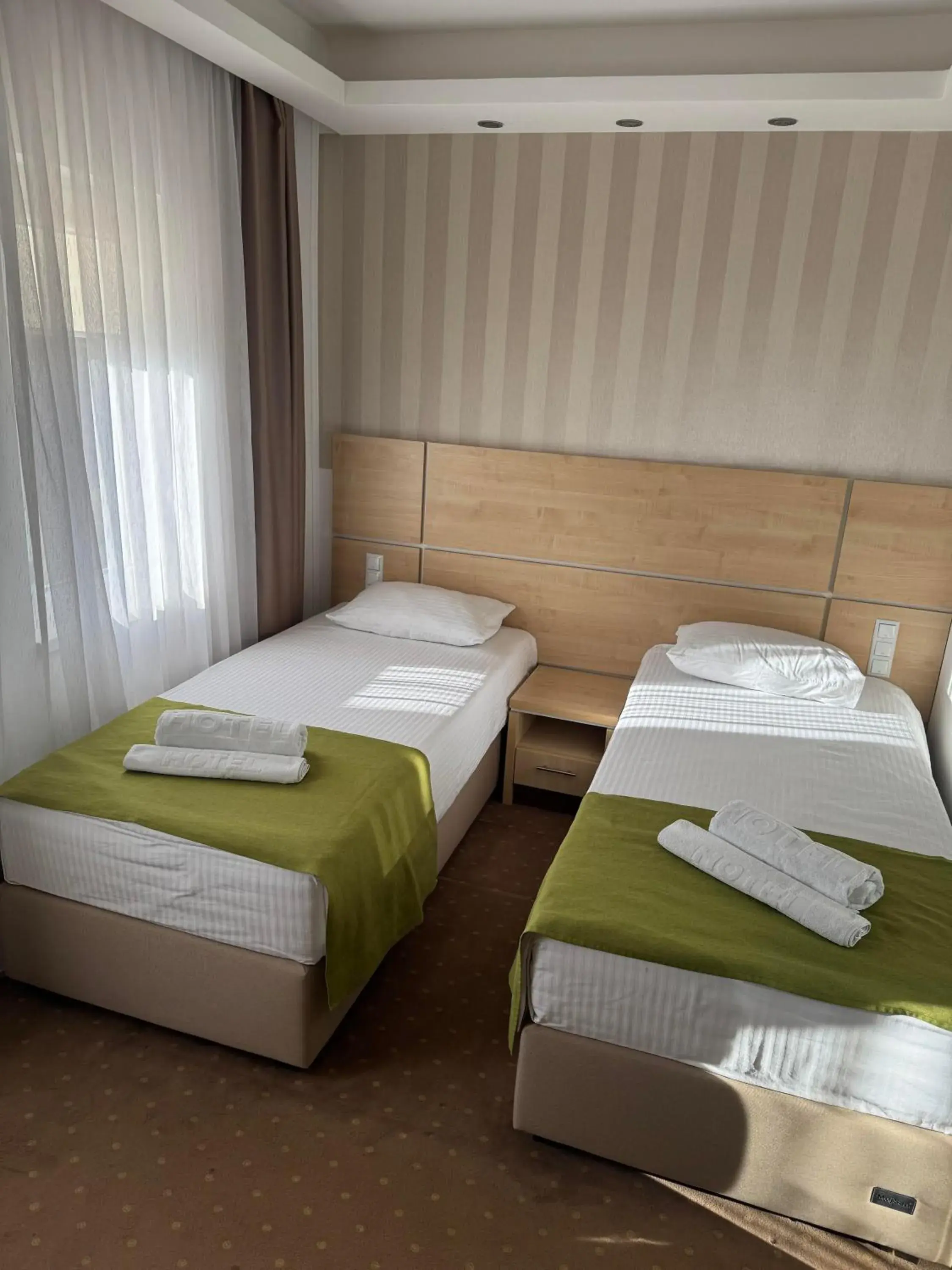 Twin Room - single occupancy in Laurus Motel Airport Tuzla Twin Room - single occupancy in Laurus Motel Airport Tuzla