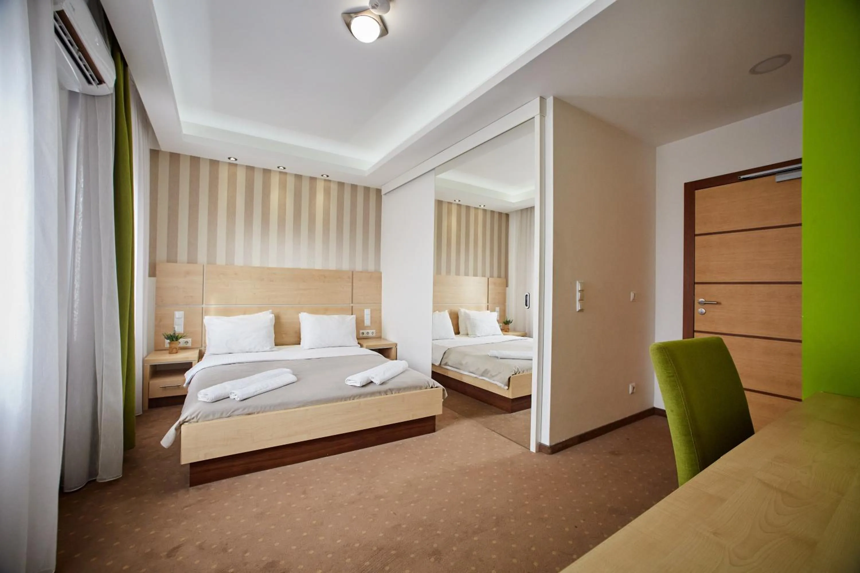 Bed in Laurus Motel Airport Tuzla