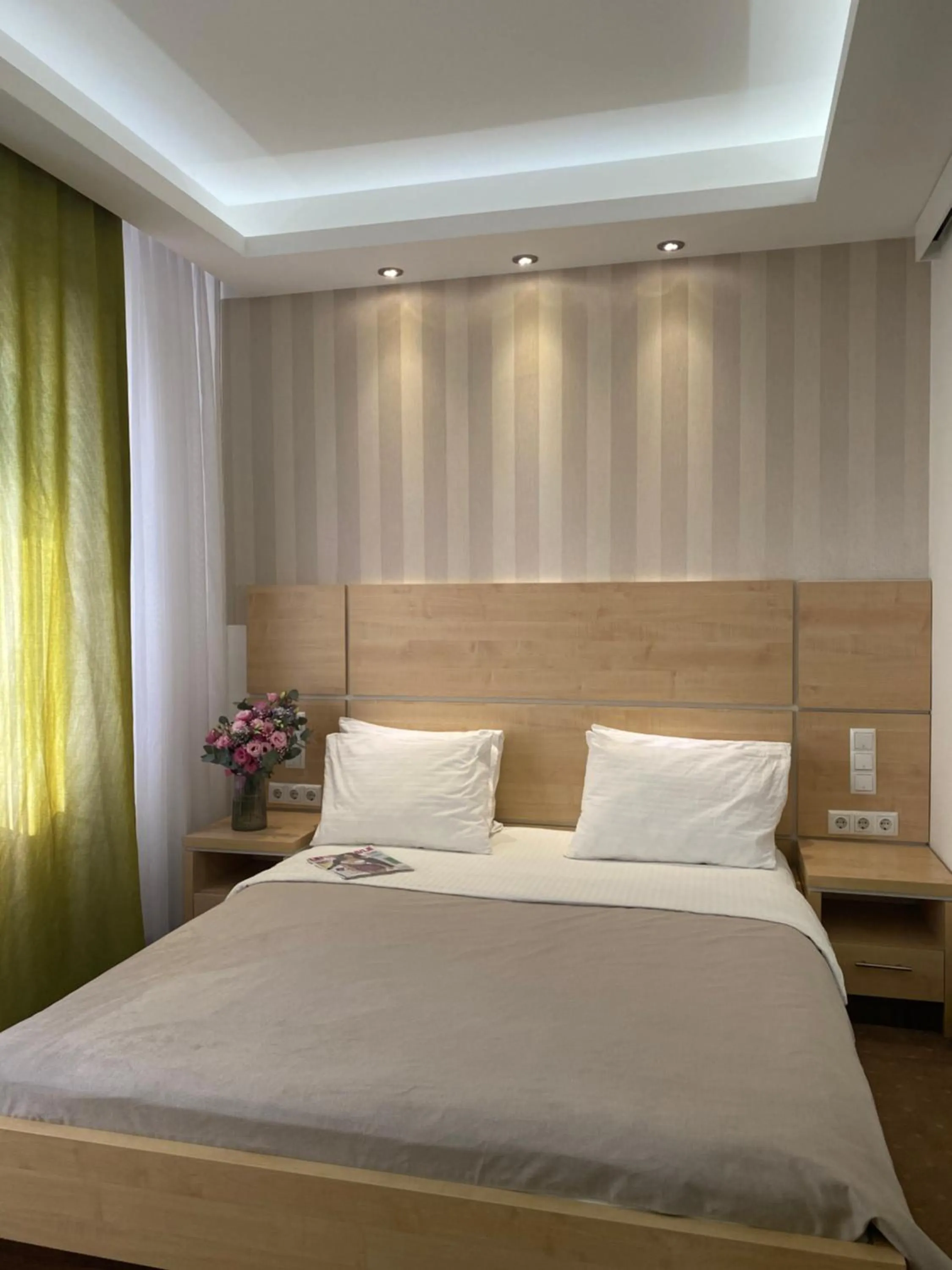 Bed in Laurus Motel Airport Tuzla