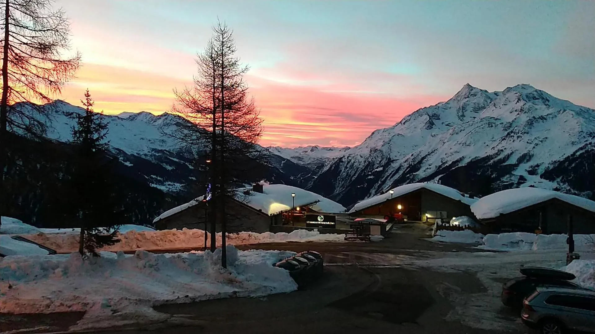 View (from property/room) in Chalet Matsuzaka - chambres d'hôtes de luxe