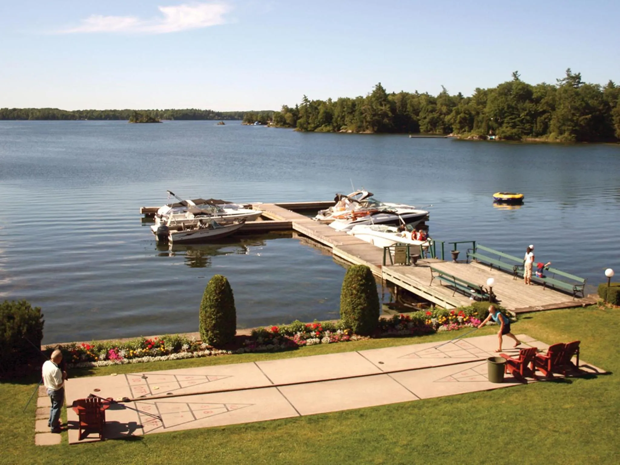 Day in Glen House Resort