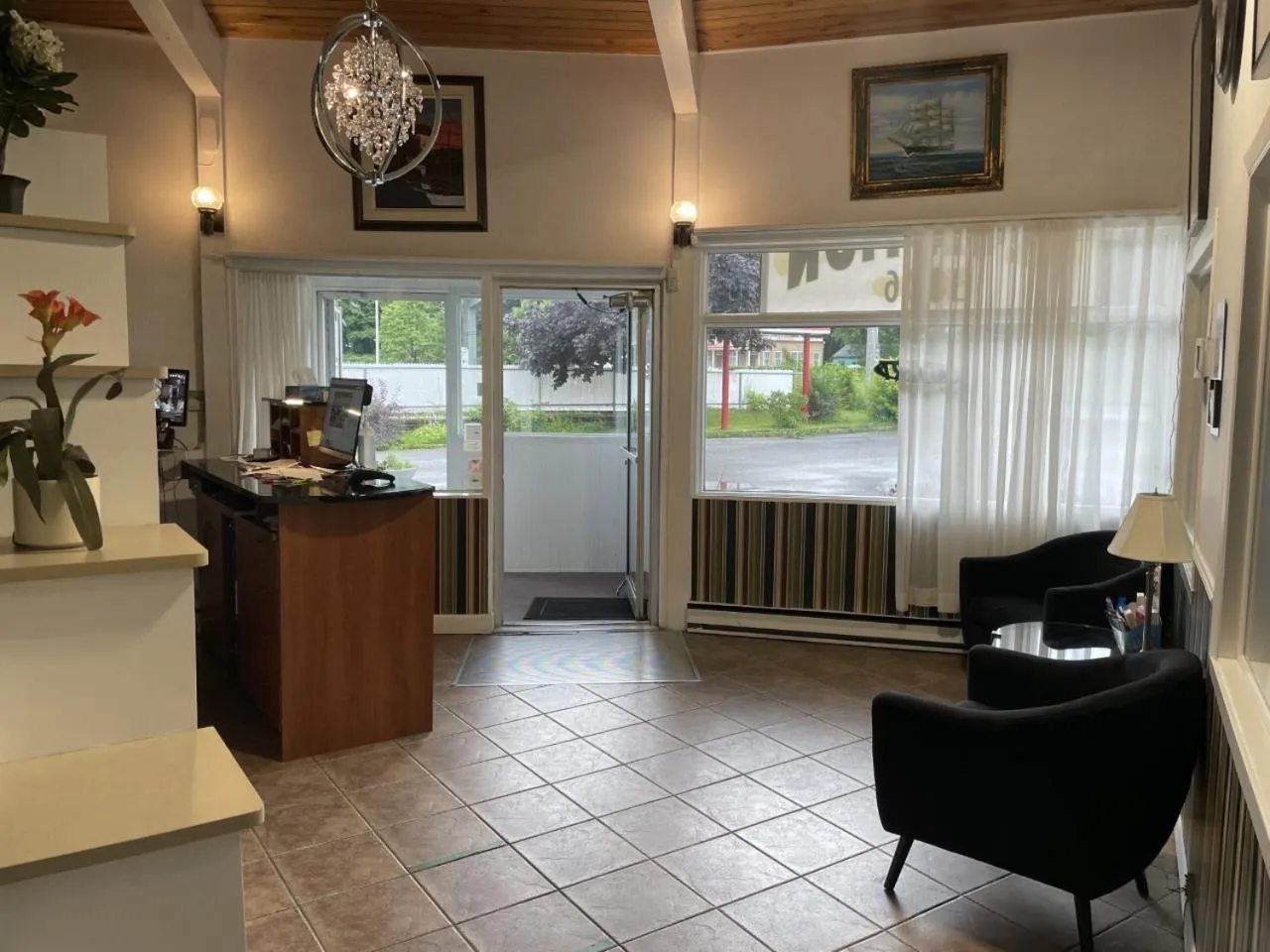 Lobby or reception in Hotel Motel Le Regent