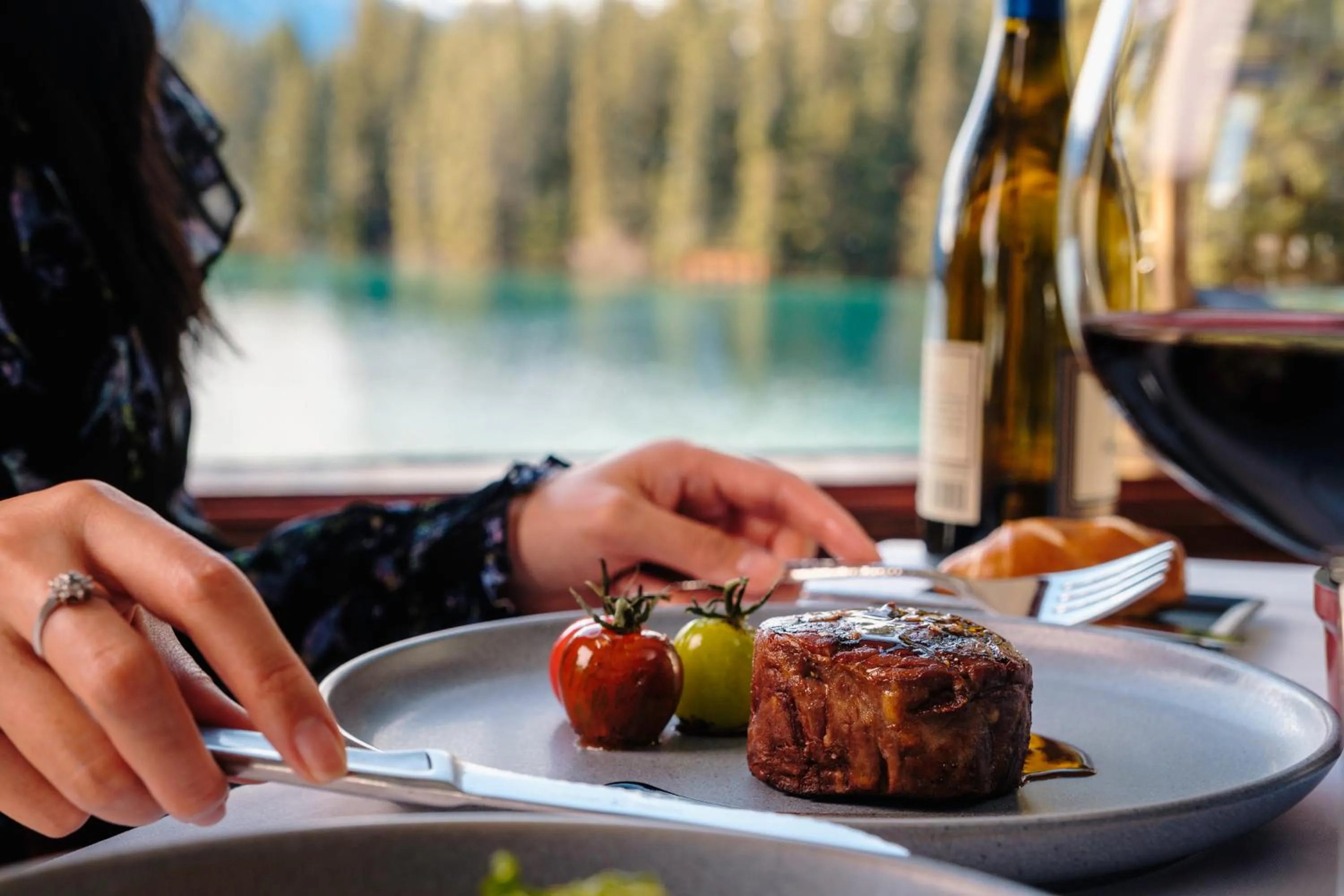 Restaurant/places to eat in Fairmont Jasper Park Lodge