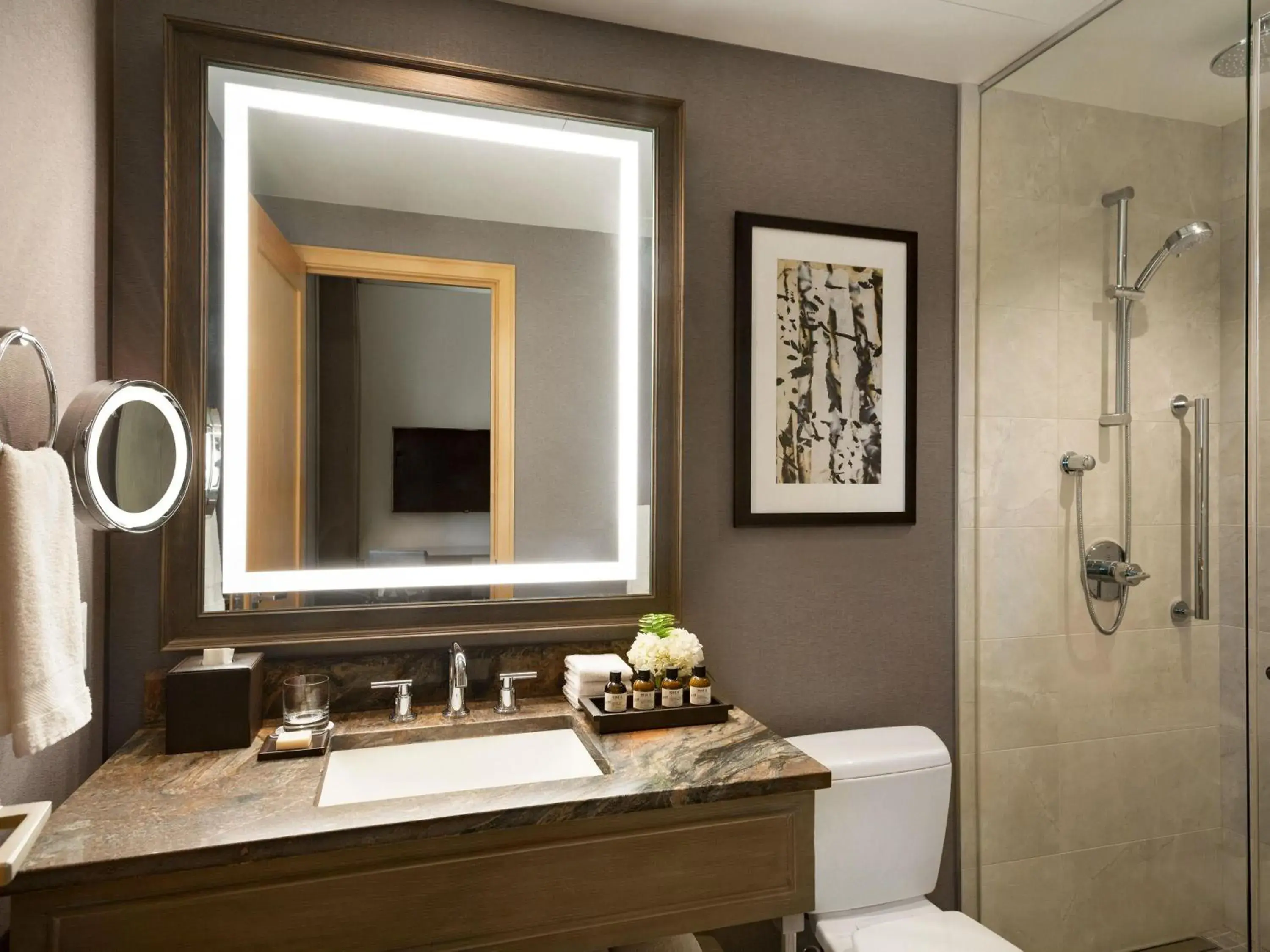 Ridgeline Cabin in Fairmont Jasper Park Lodge Ridgeline Cabin in Fairmont Jasper Park Lodge