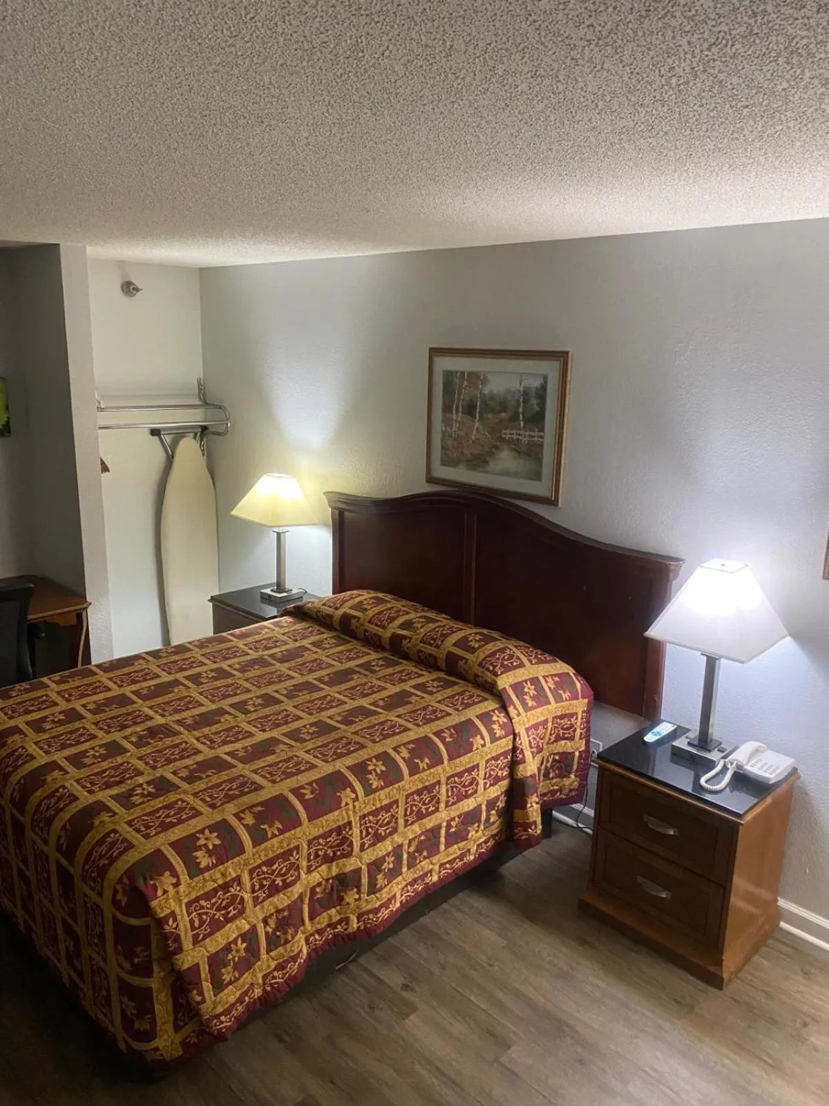 Bed in Savannah Lodge