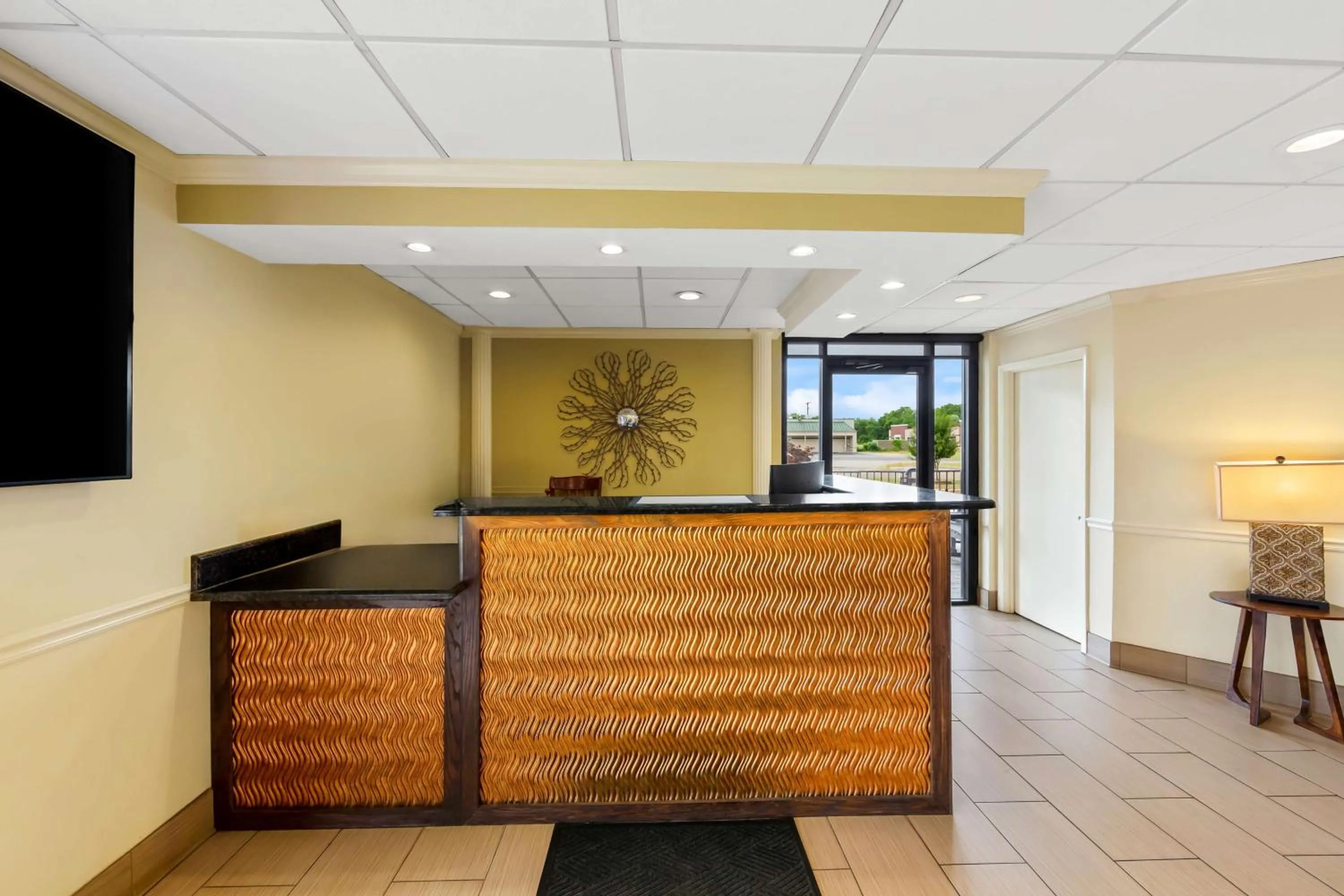 Lobby or reception in Best Western Dayton
