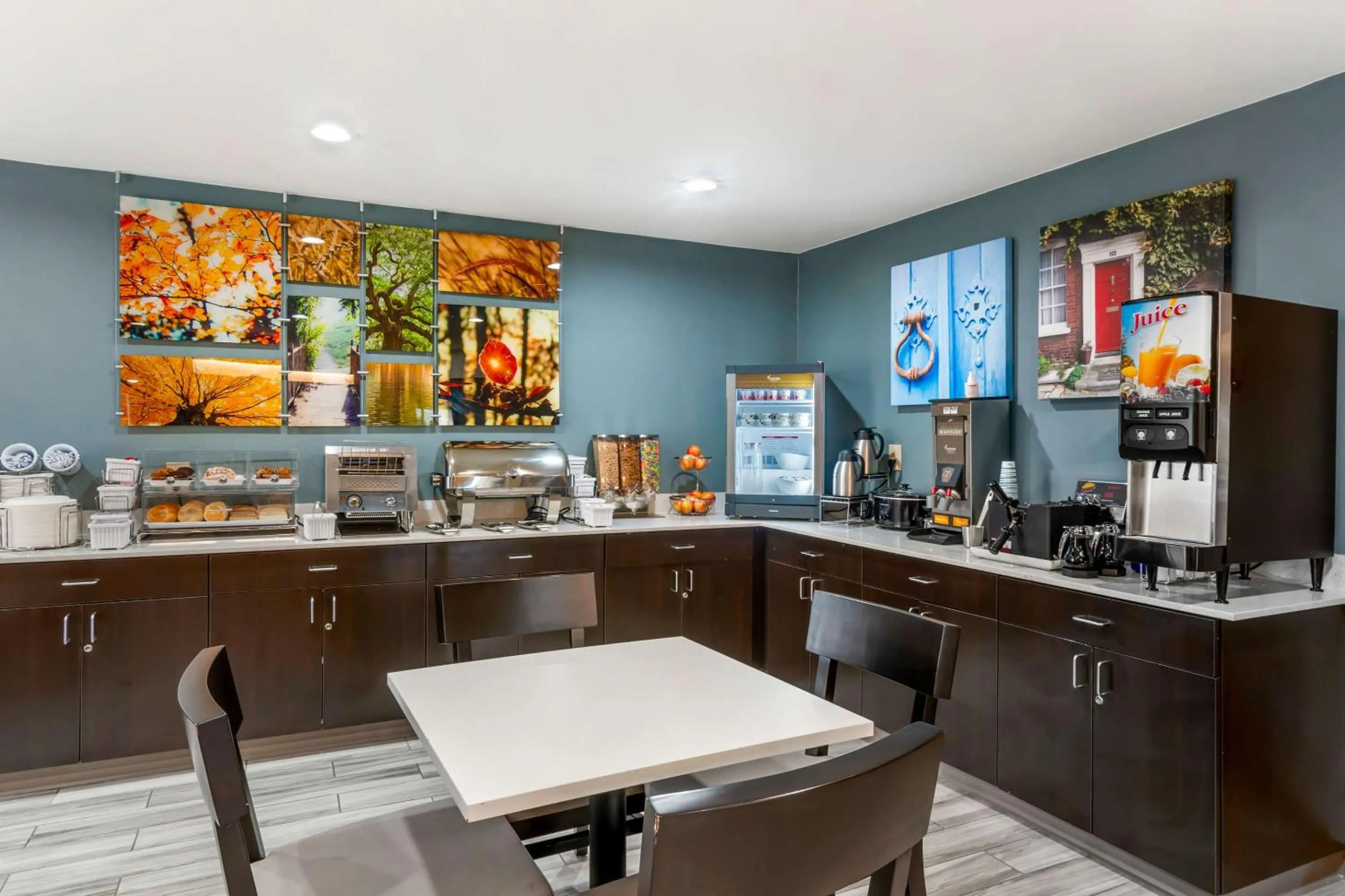 Breakfast in Sleep Inn Olathe - Kansas City