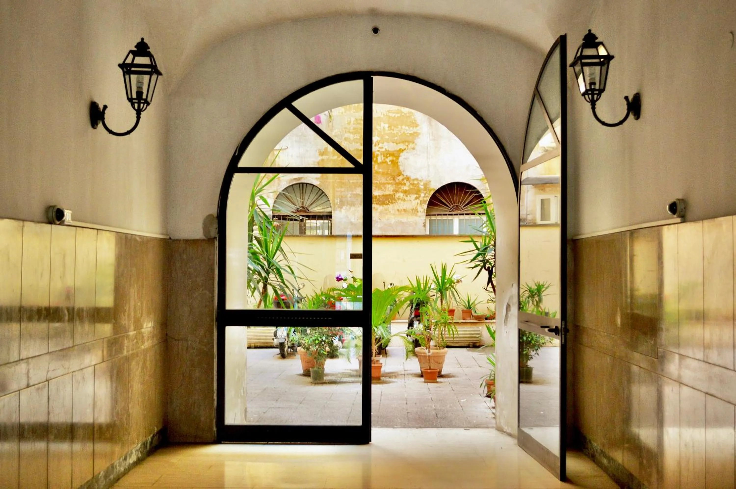 Facade/entrance in Guest House Maria
