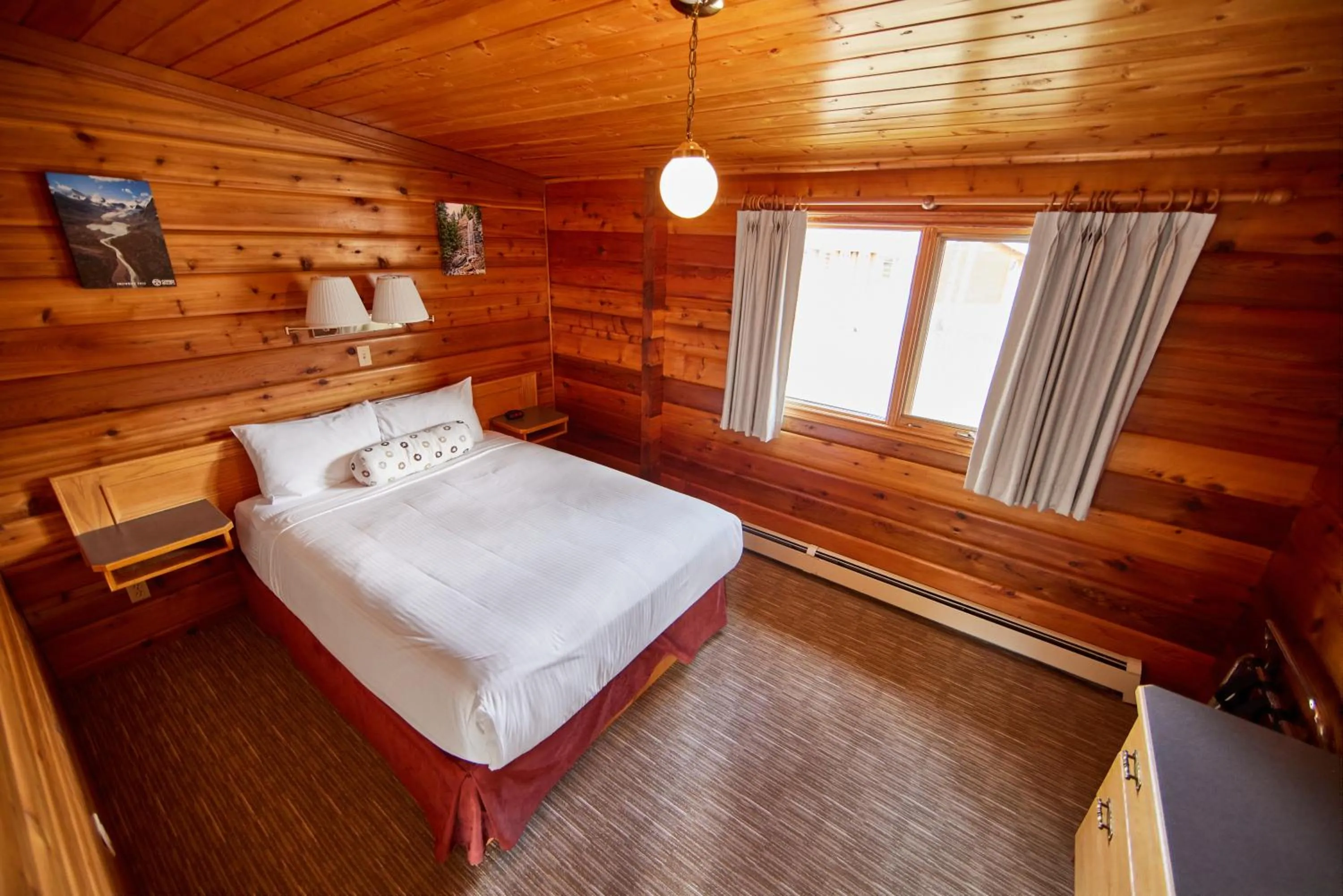 Jasper House Bungalows